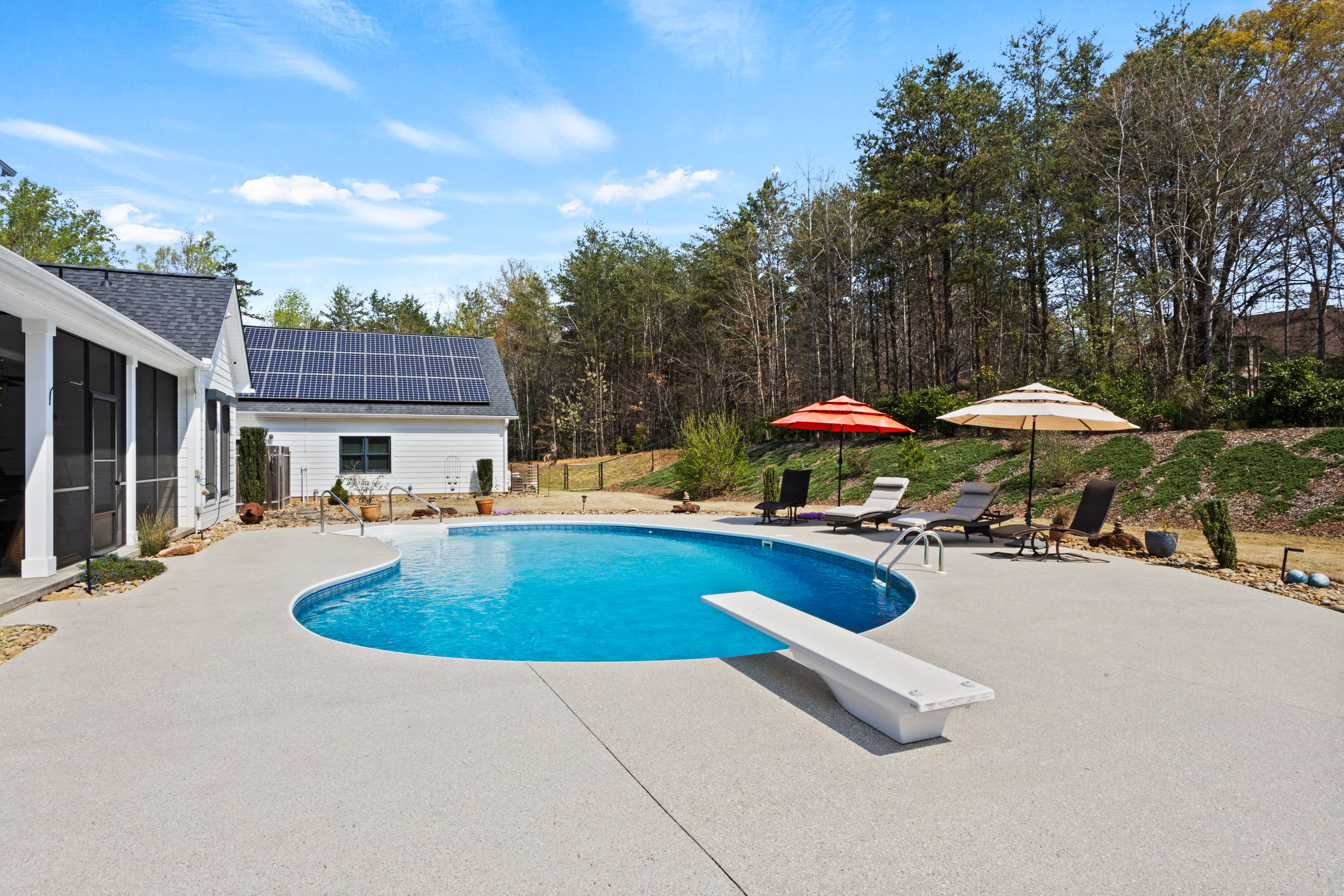 185 Nicholls Drive 