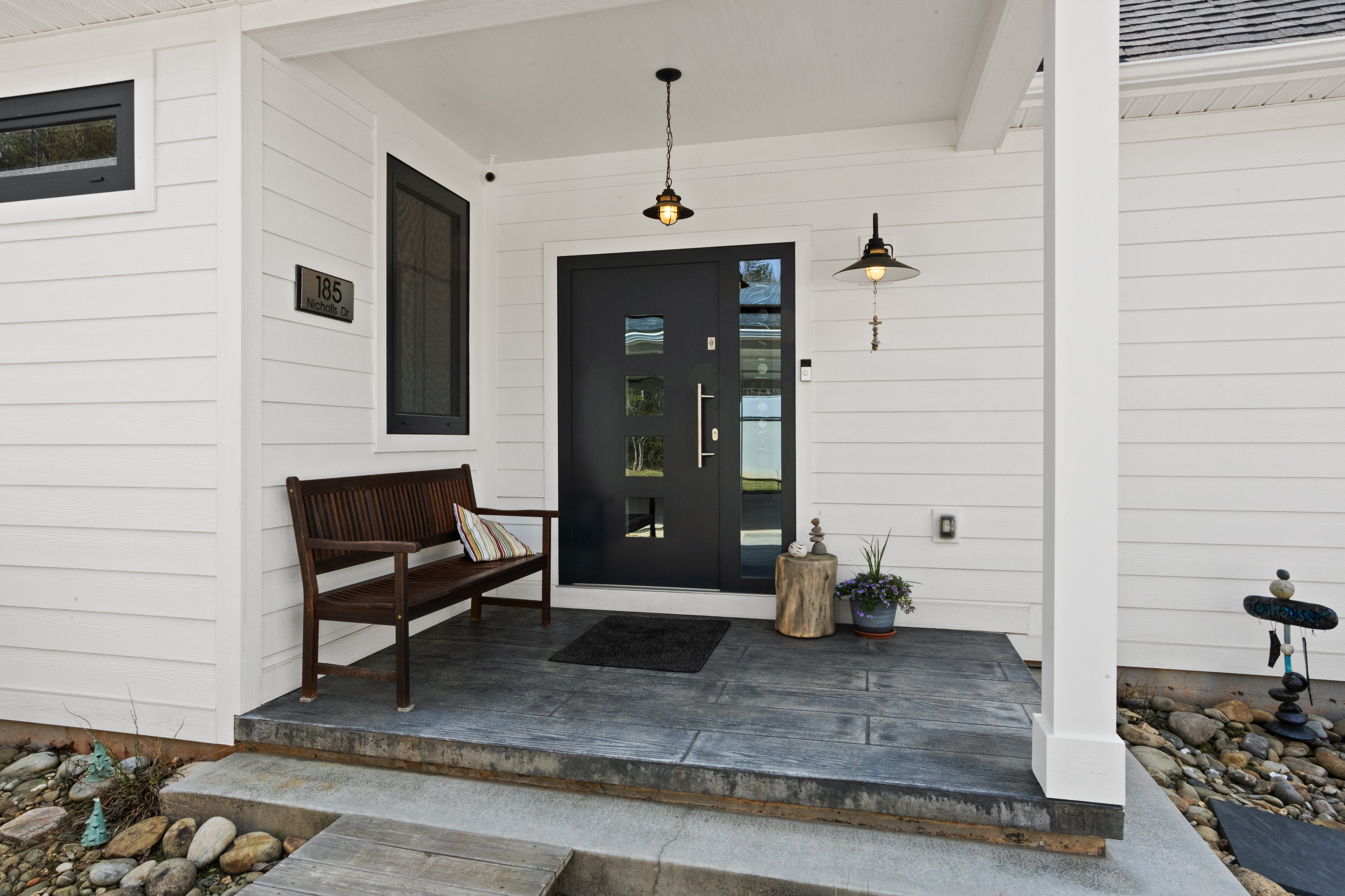 185 Nicholls Drive 