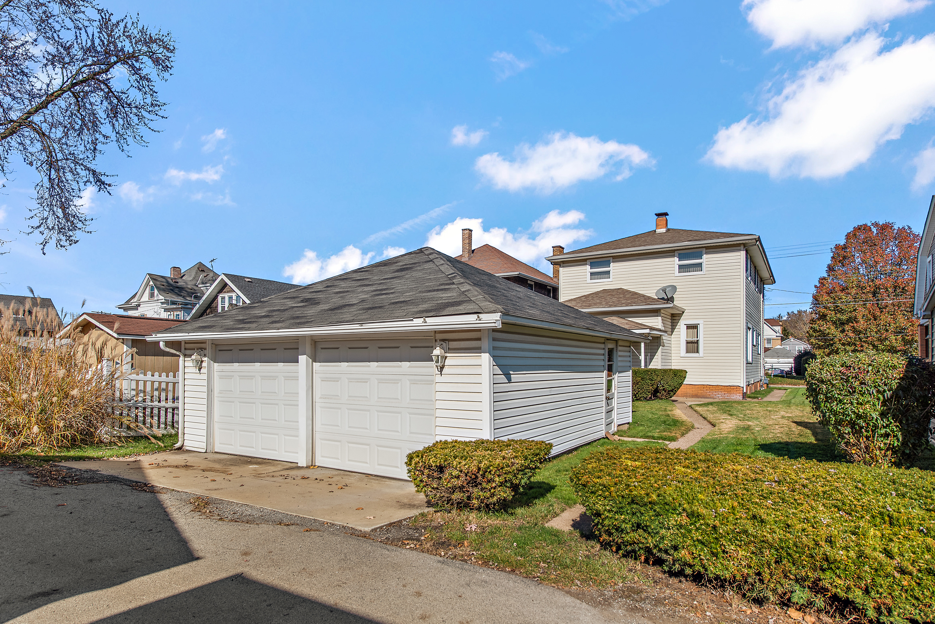 1114 Indiana Avenue