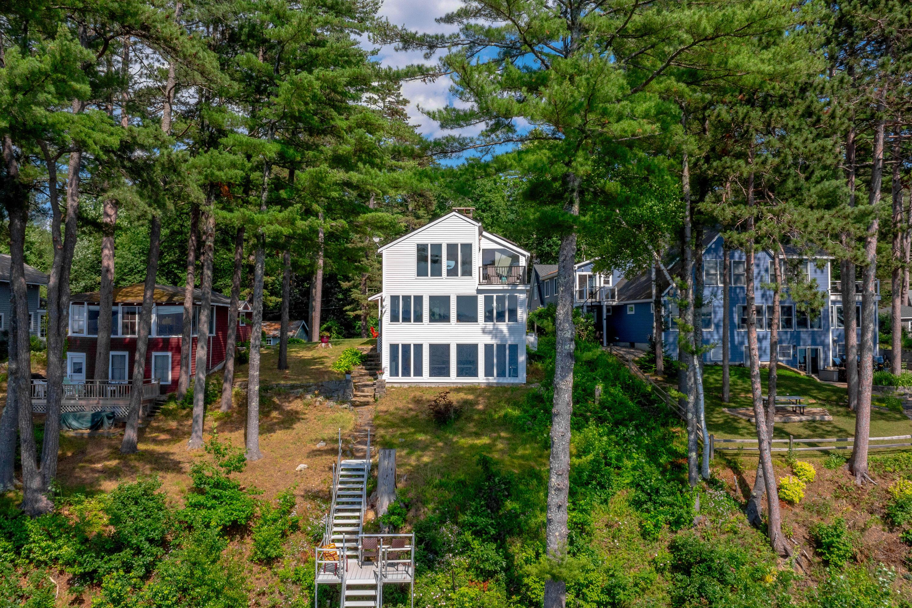 2 Lake Avenue