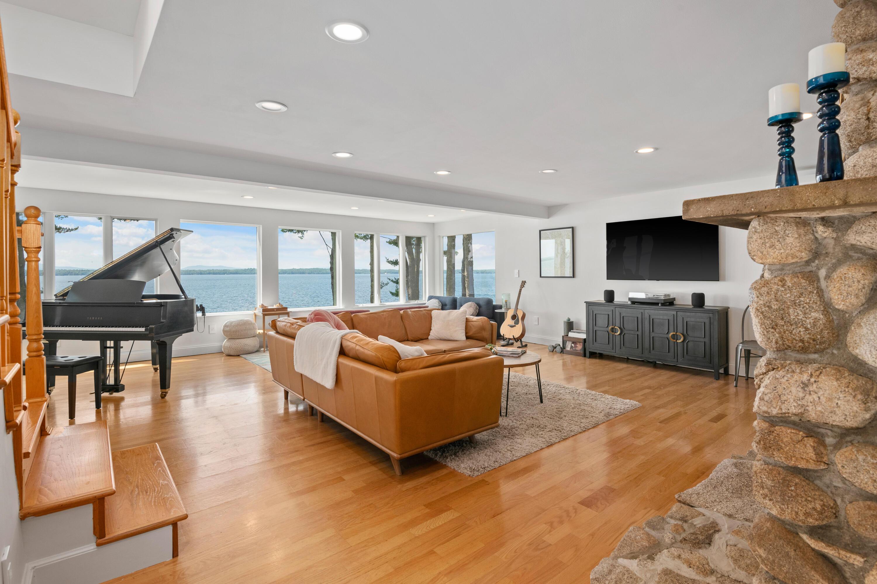 2 Lake Avenue
