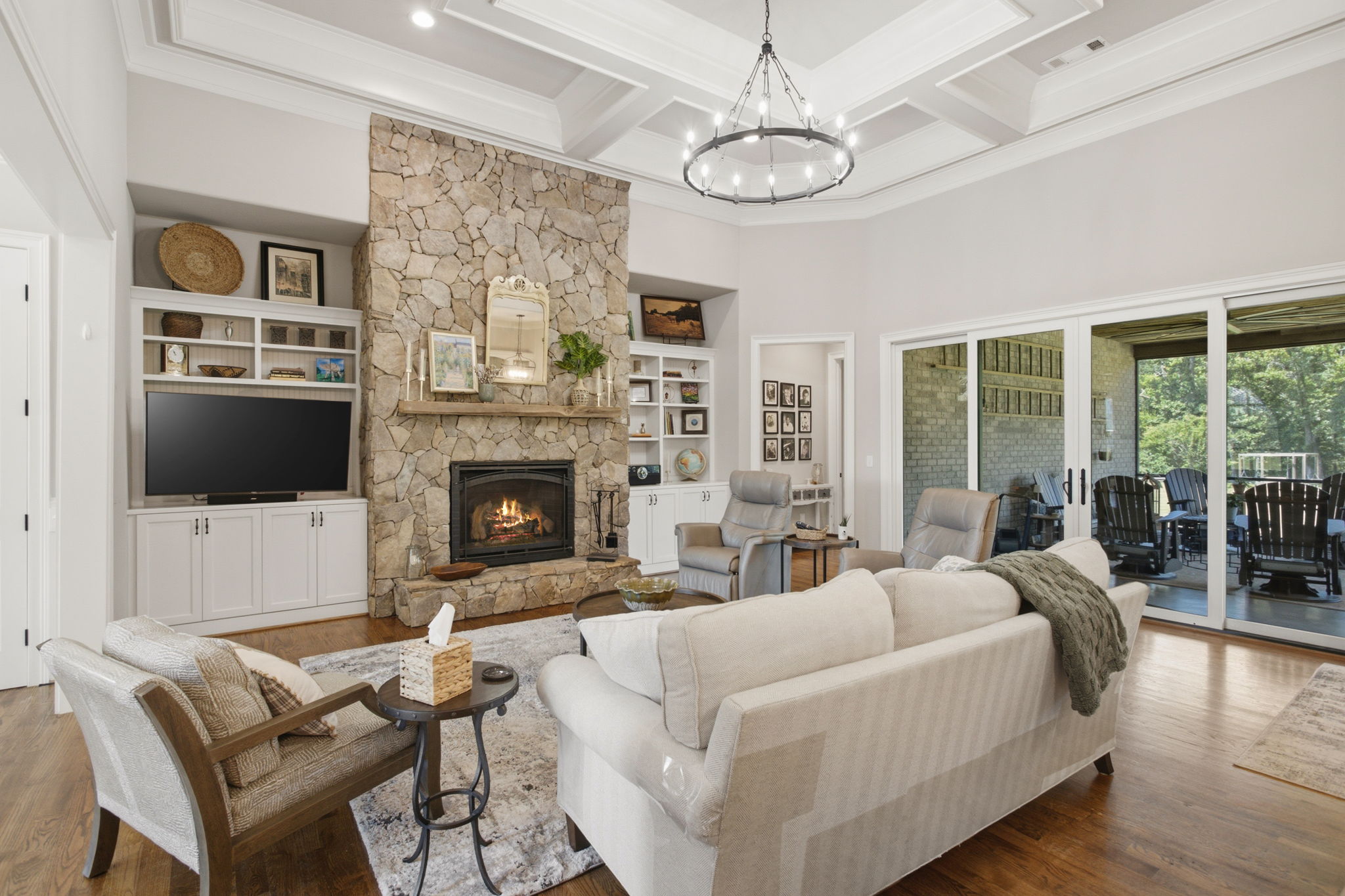 1000 Apple Valley Road 