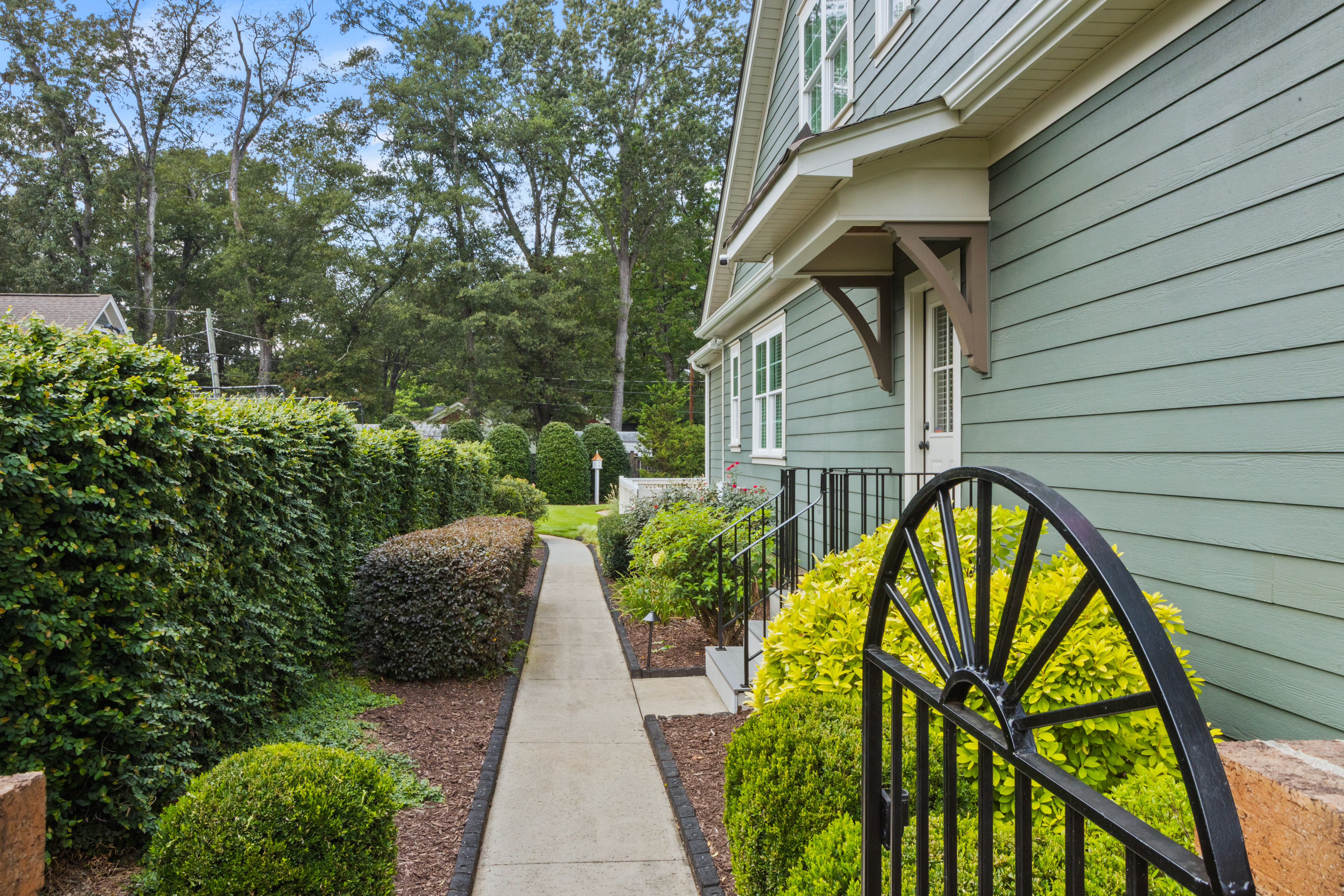16 Willow Springs Drive 