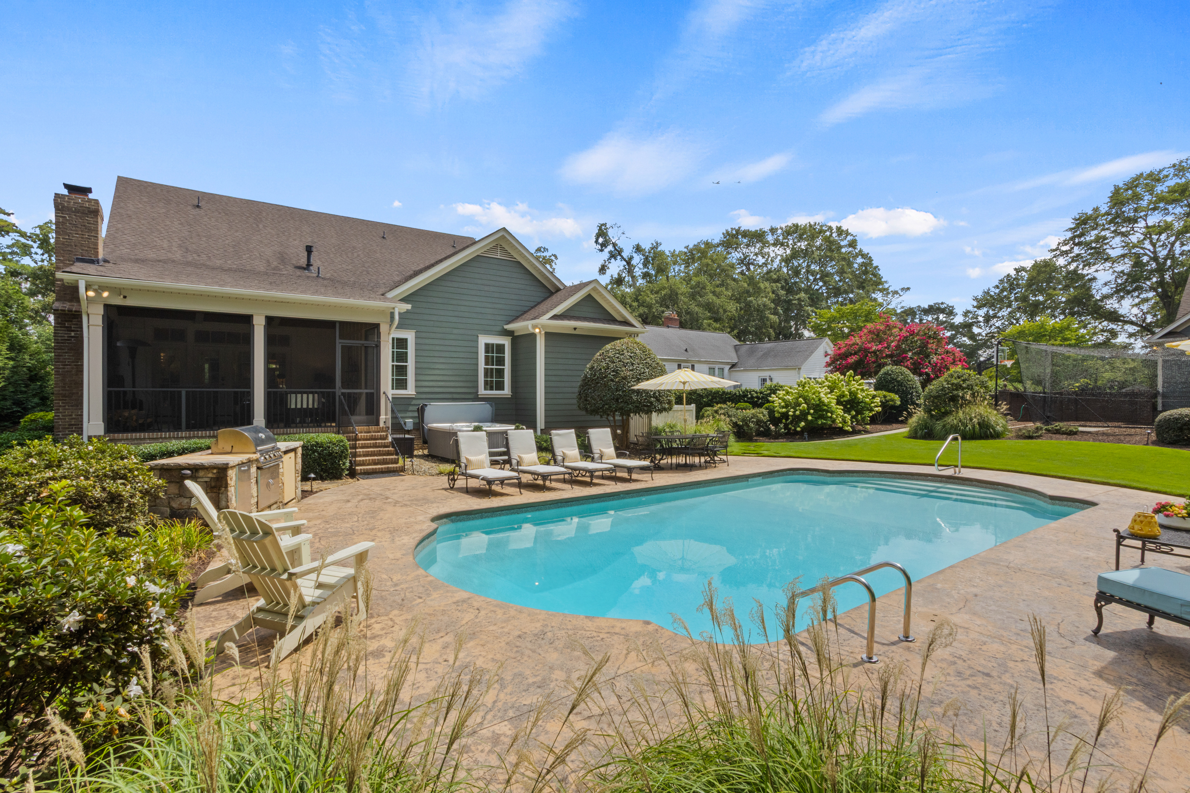 16 Willow Springs Drive 