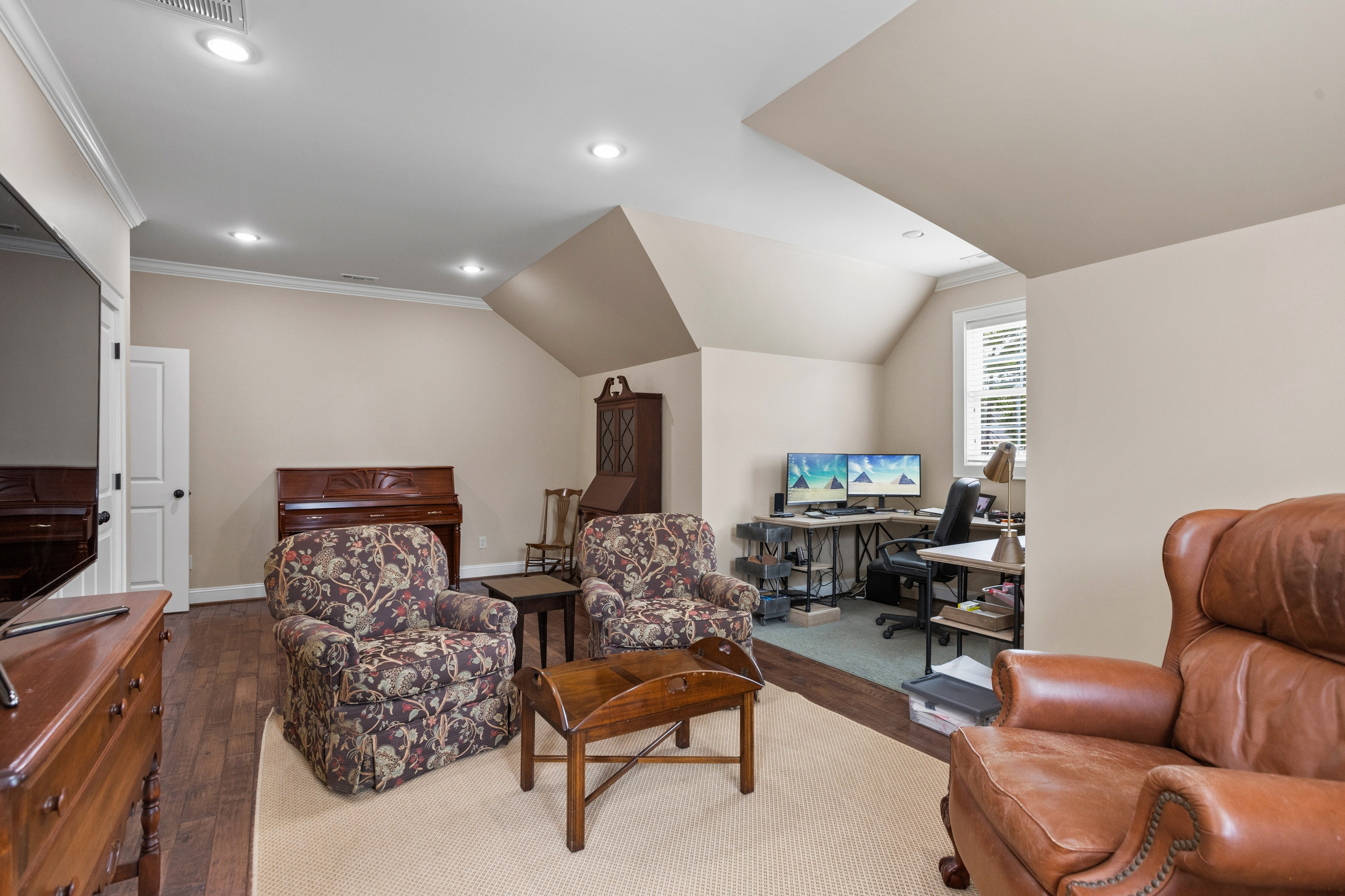 16 Willow Springs Drive 