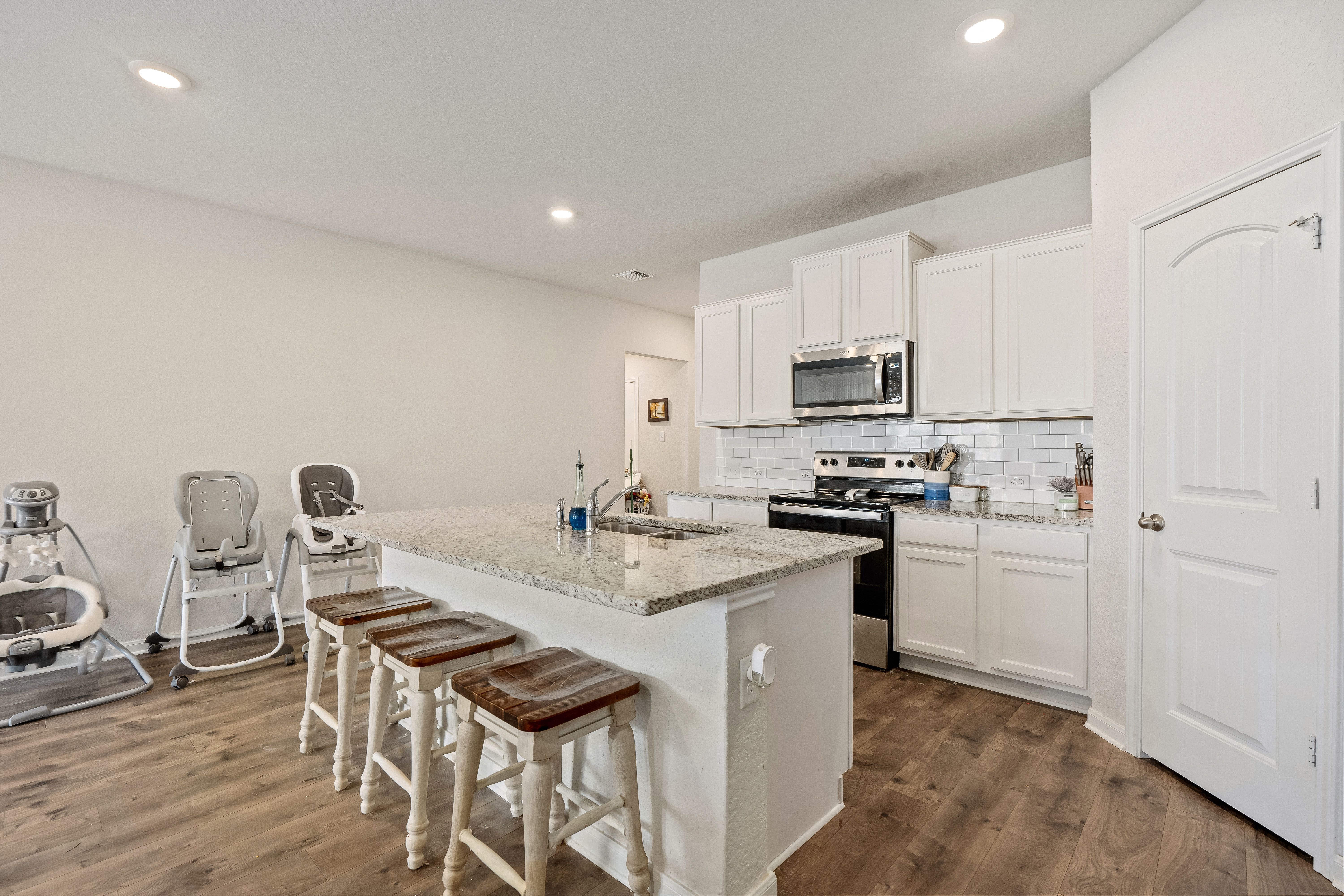 372 Huntsman Way