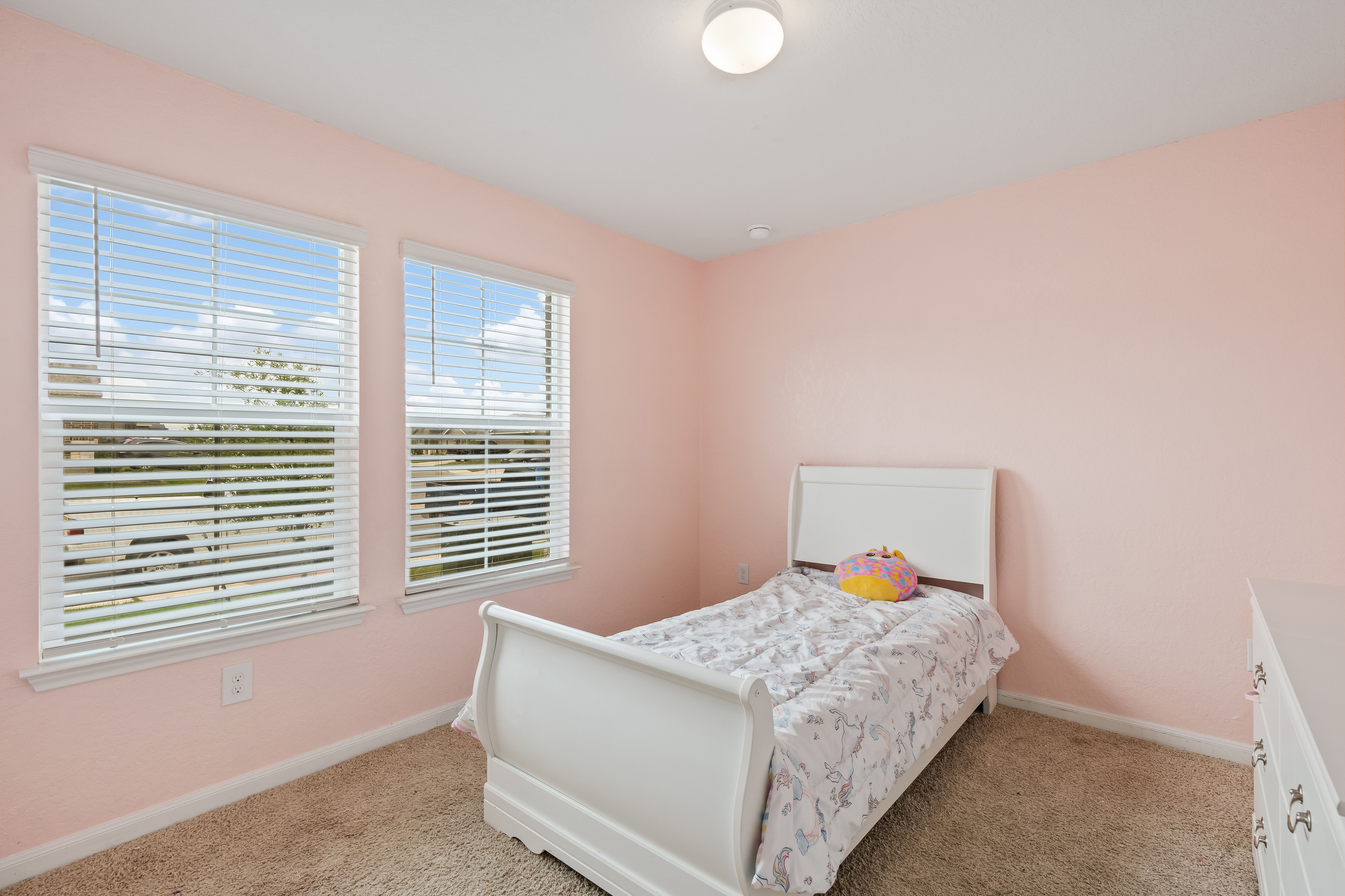 372 Huntsman Way