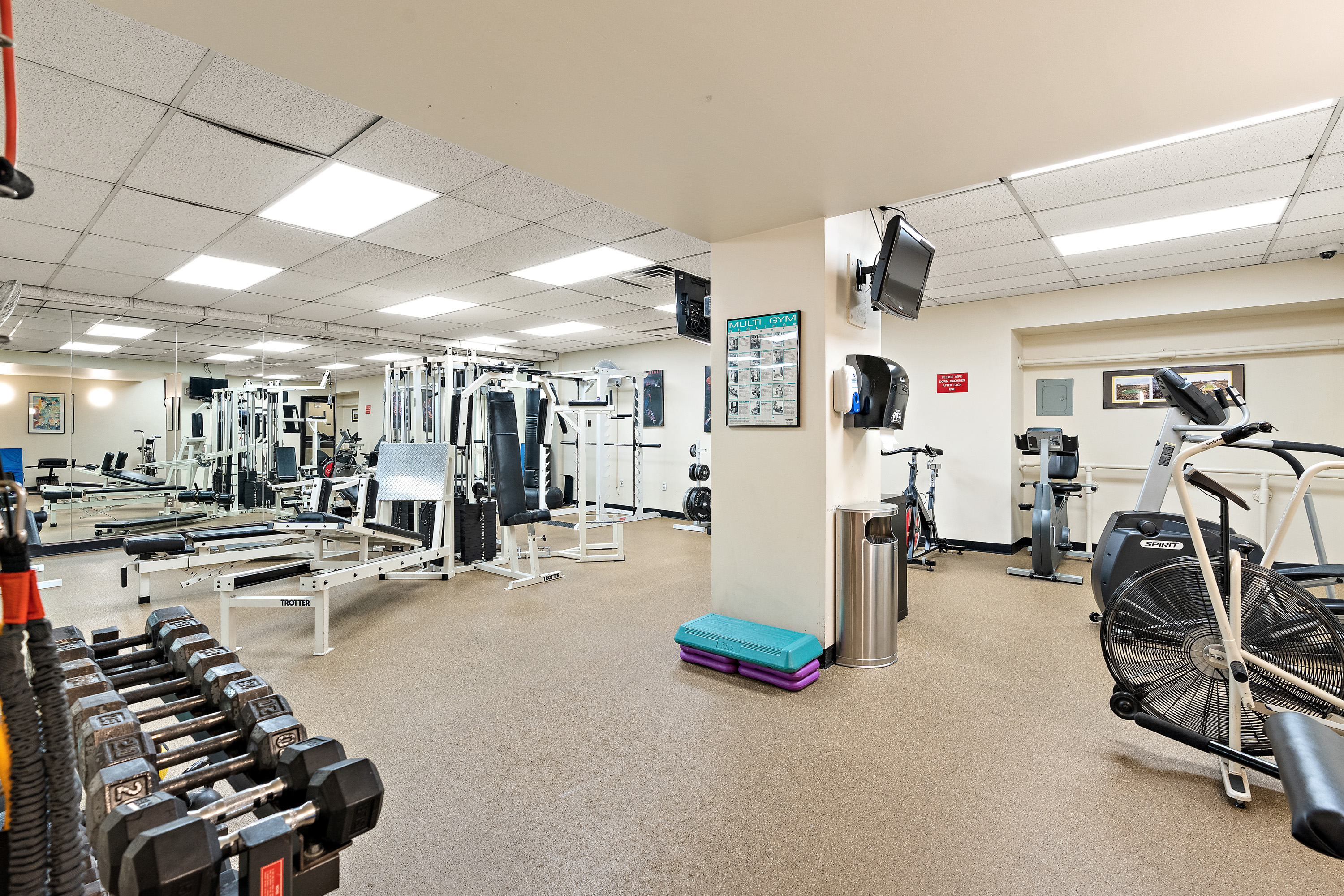 320 Fort Duquesne Blvd 6A