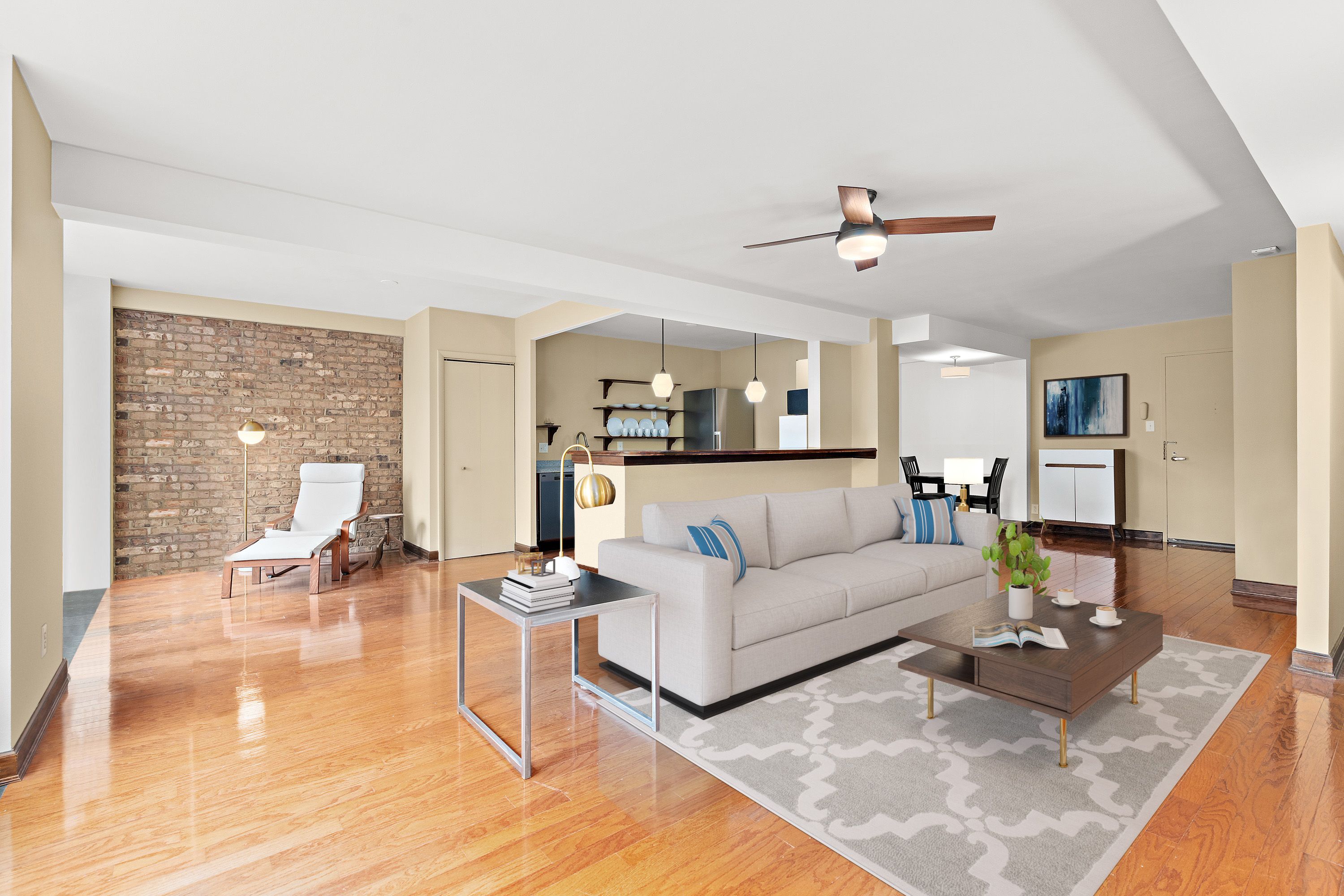 320 Fort Duquesne Blvd 6A