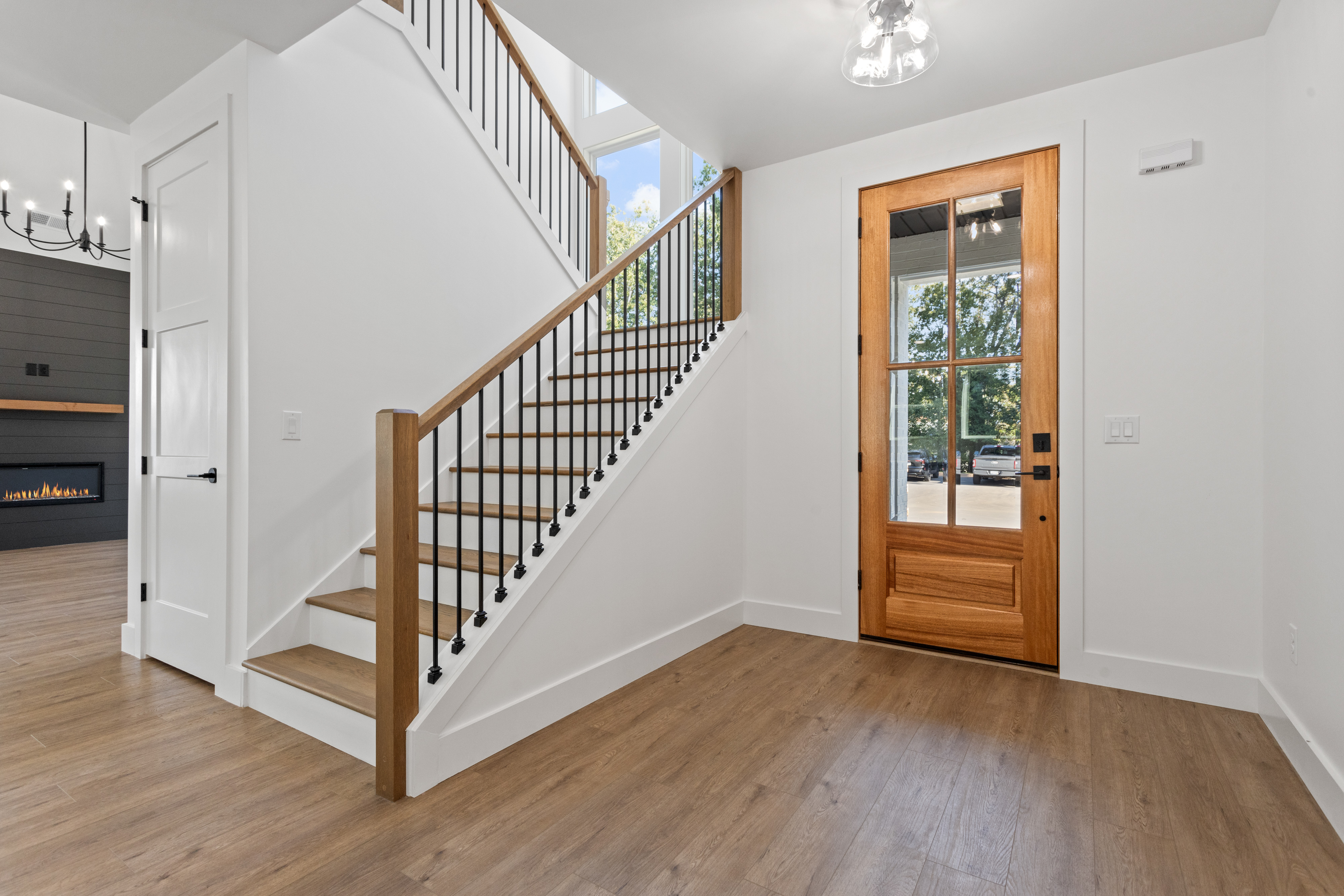 1 Inverrary Dr 