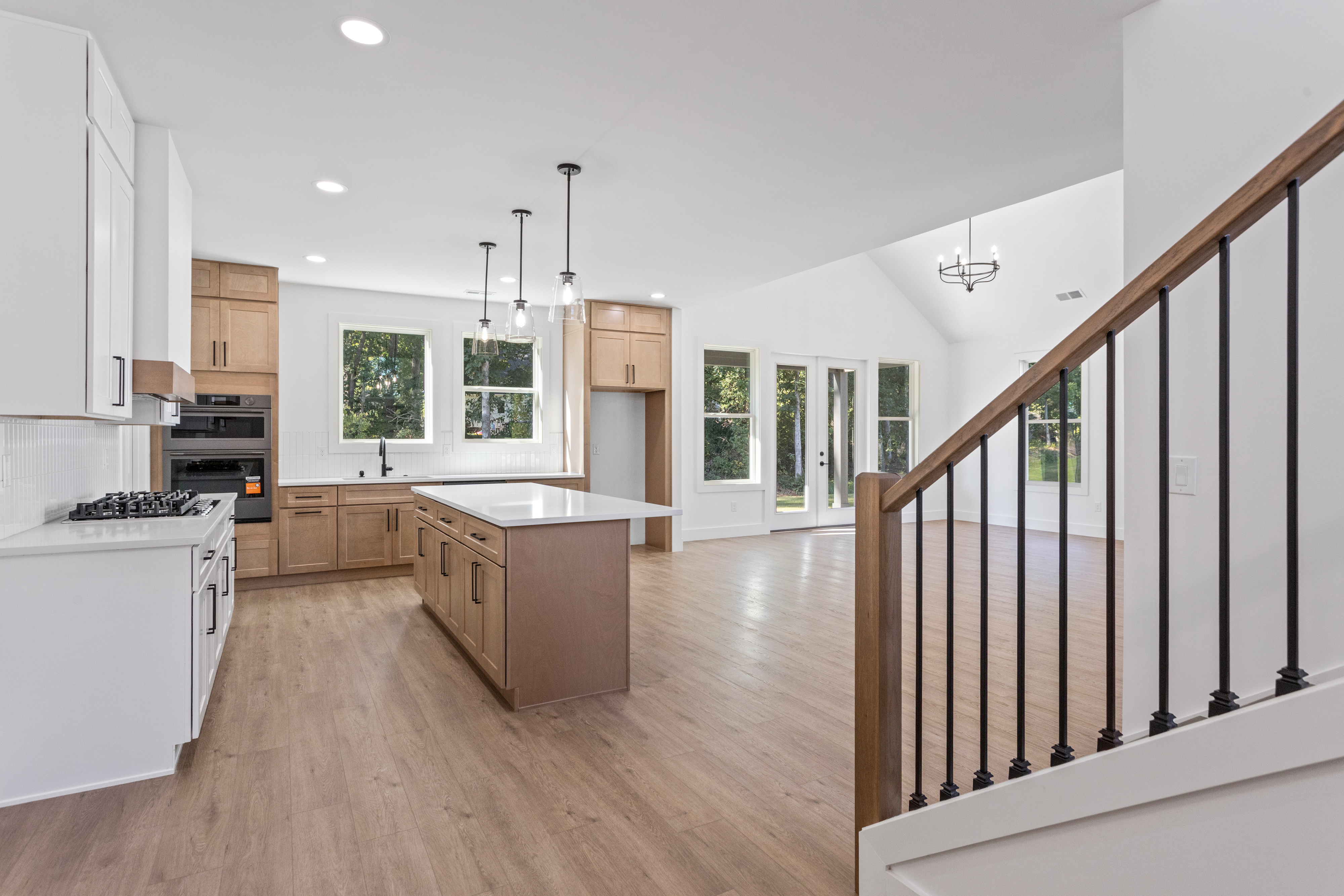 1 Inverrary Dr 