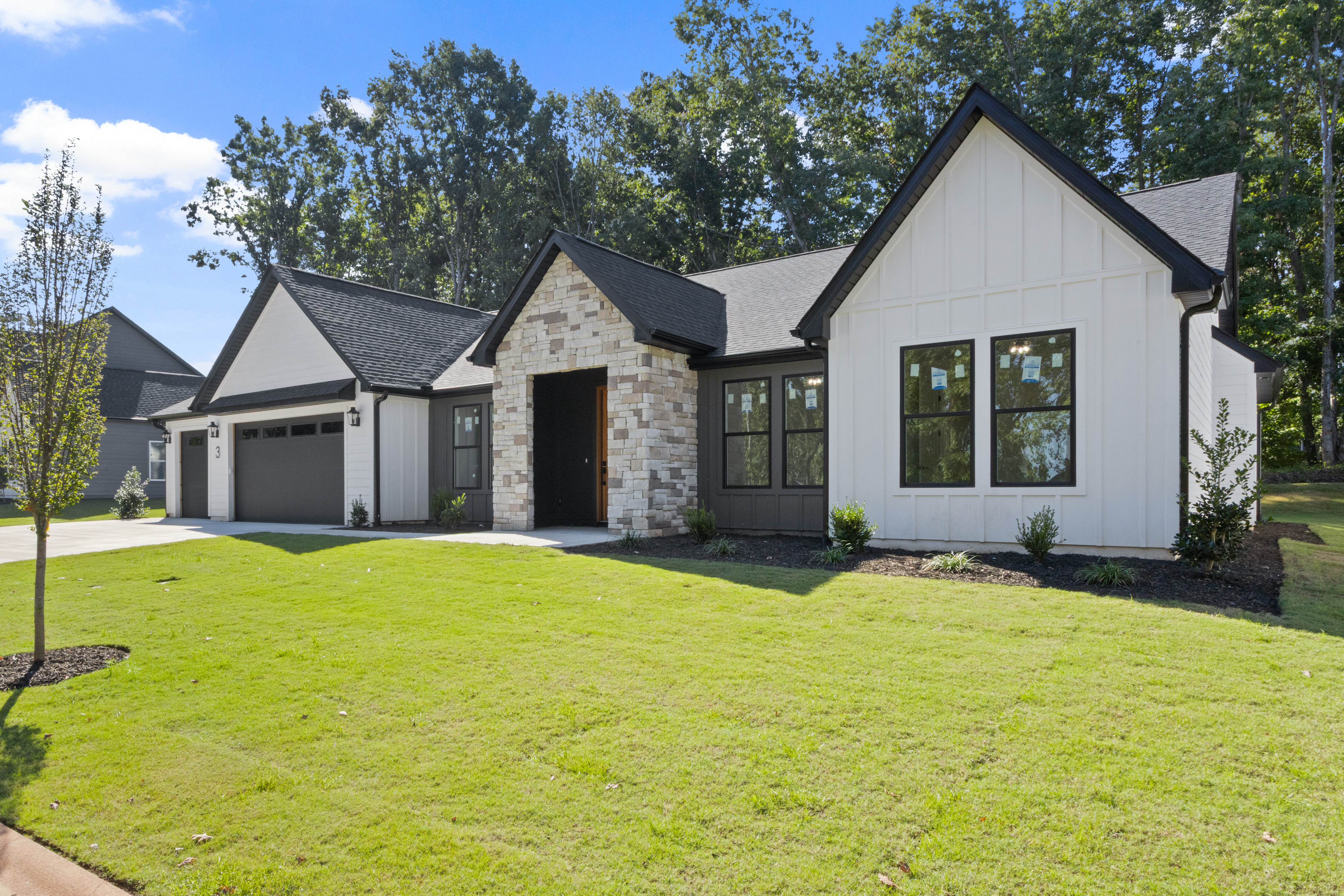 3 Inverrary Dr. 