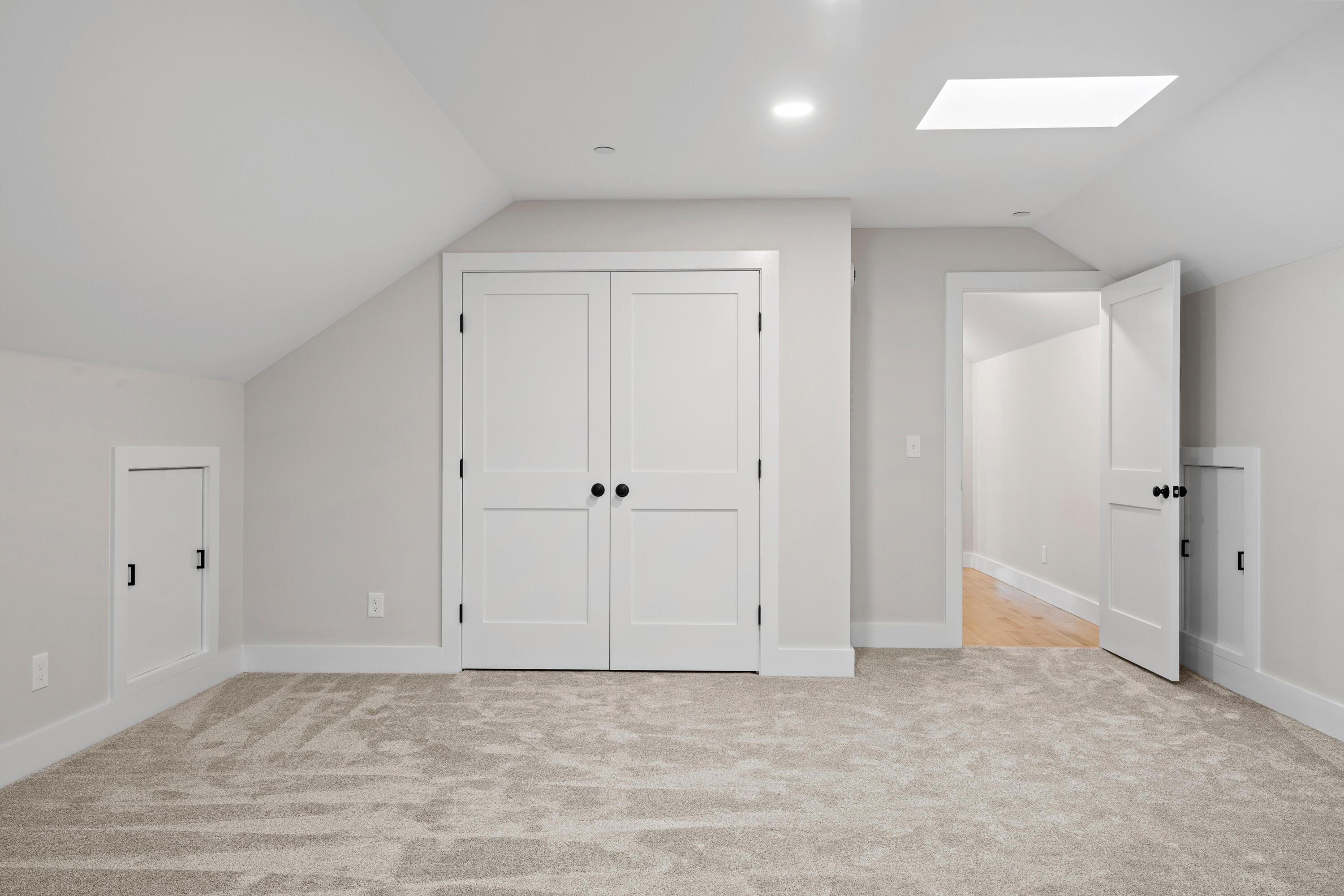 75 Owl's Nest Road