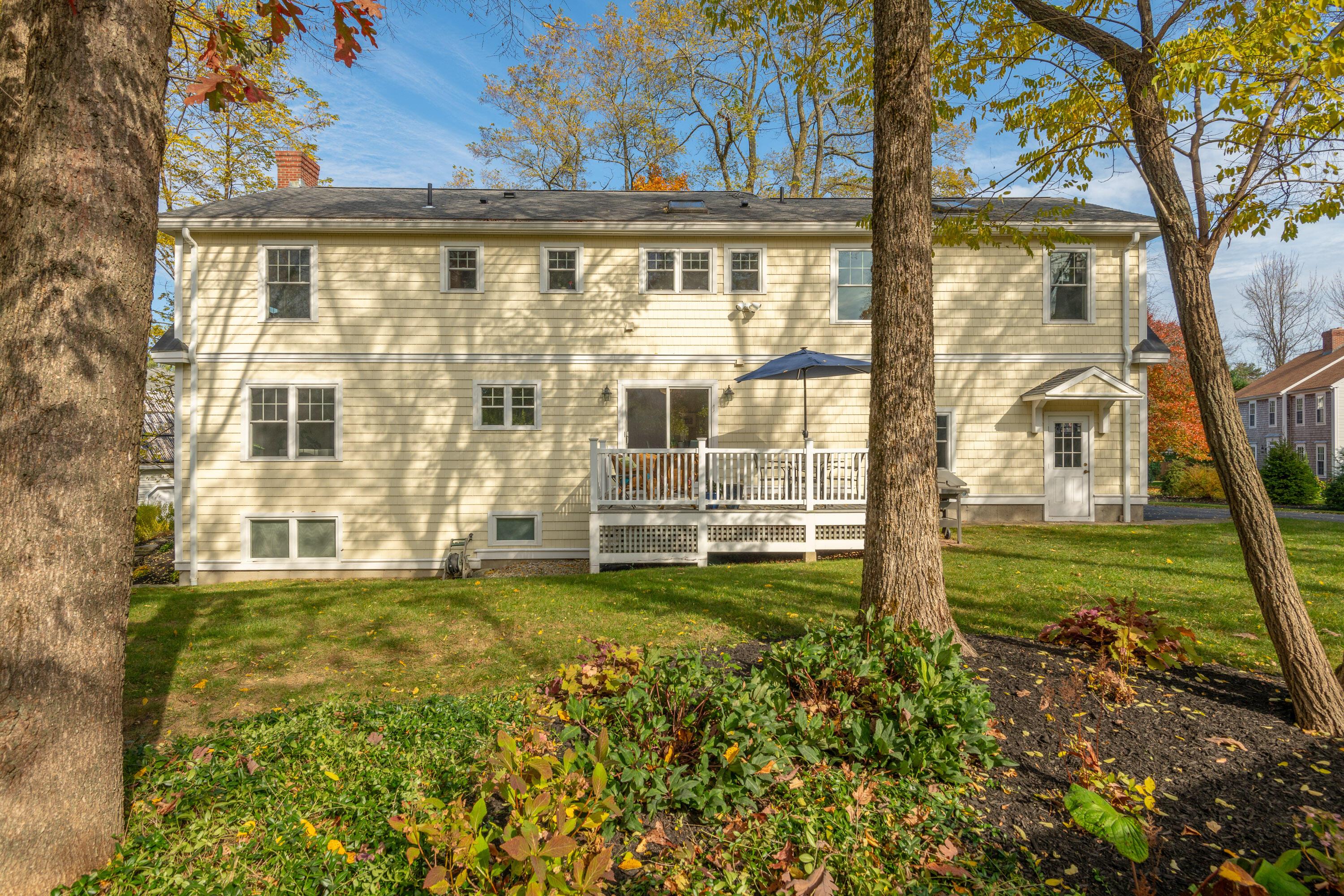 12 Heritage Court