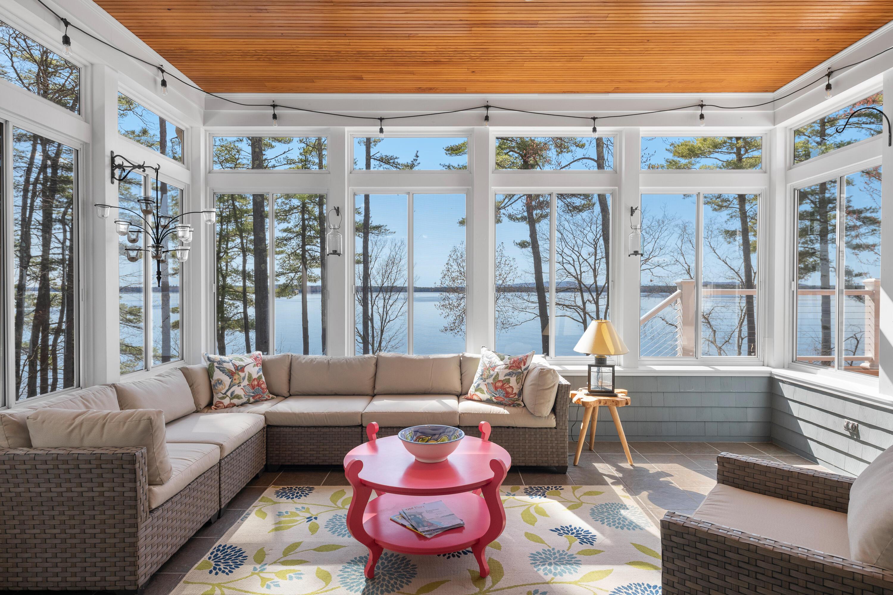 10 Cape View Drive