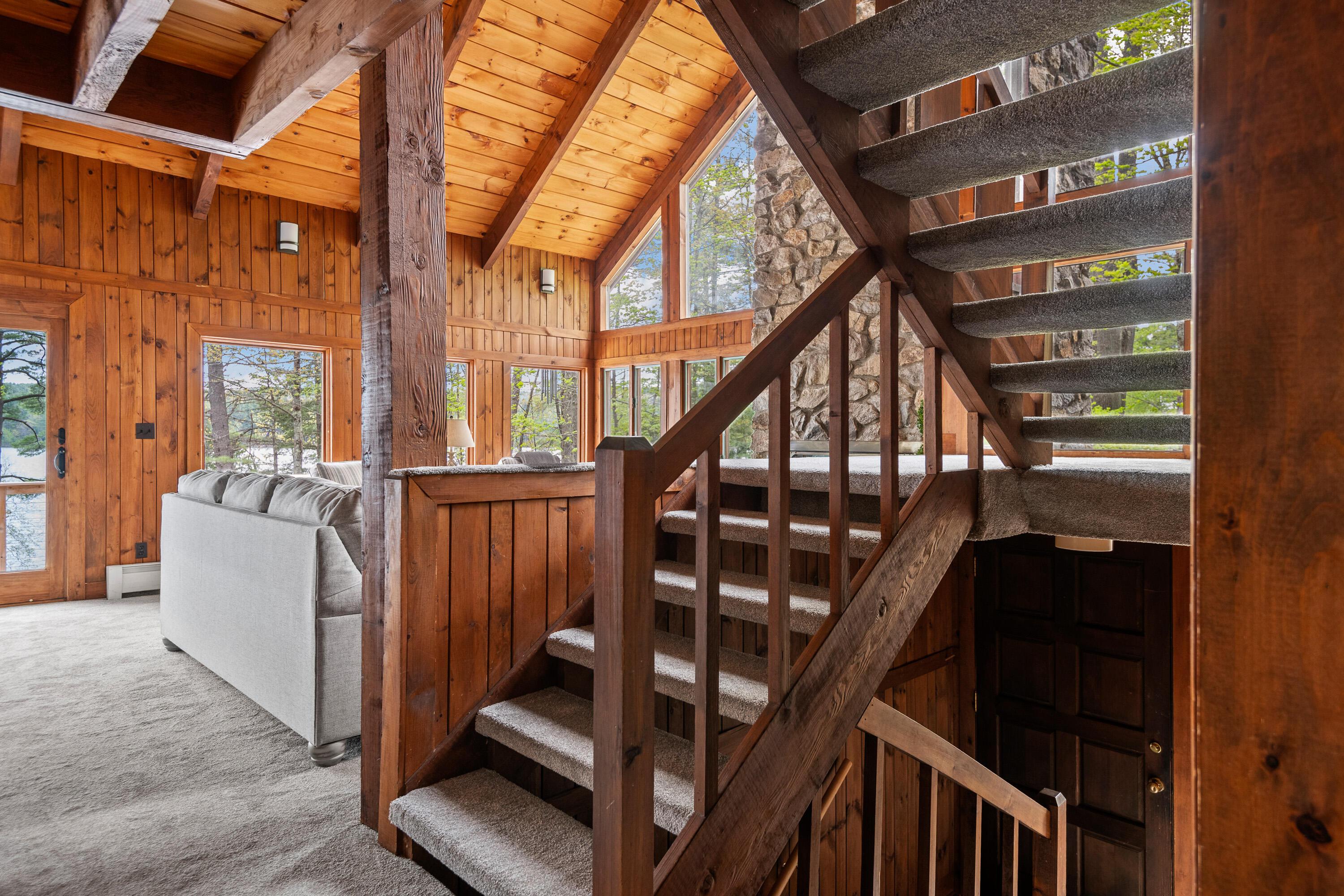 326 Mountain Road
