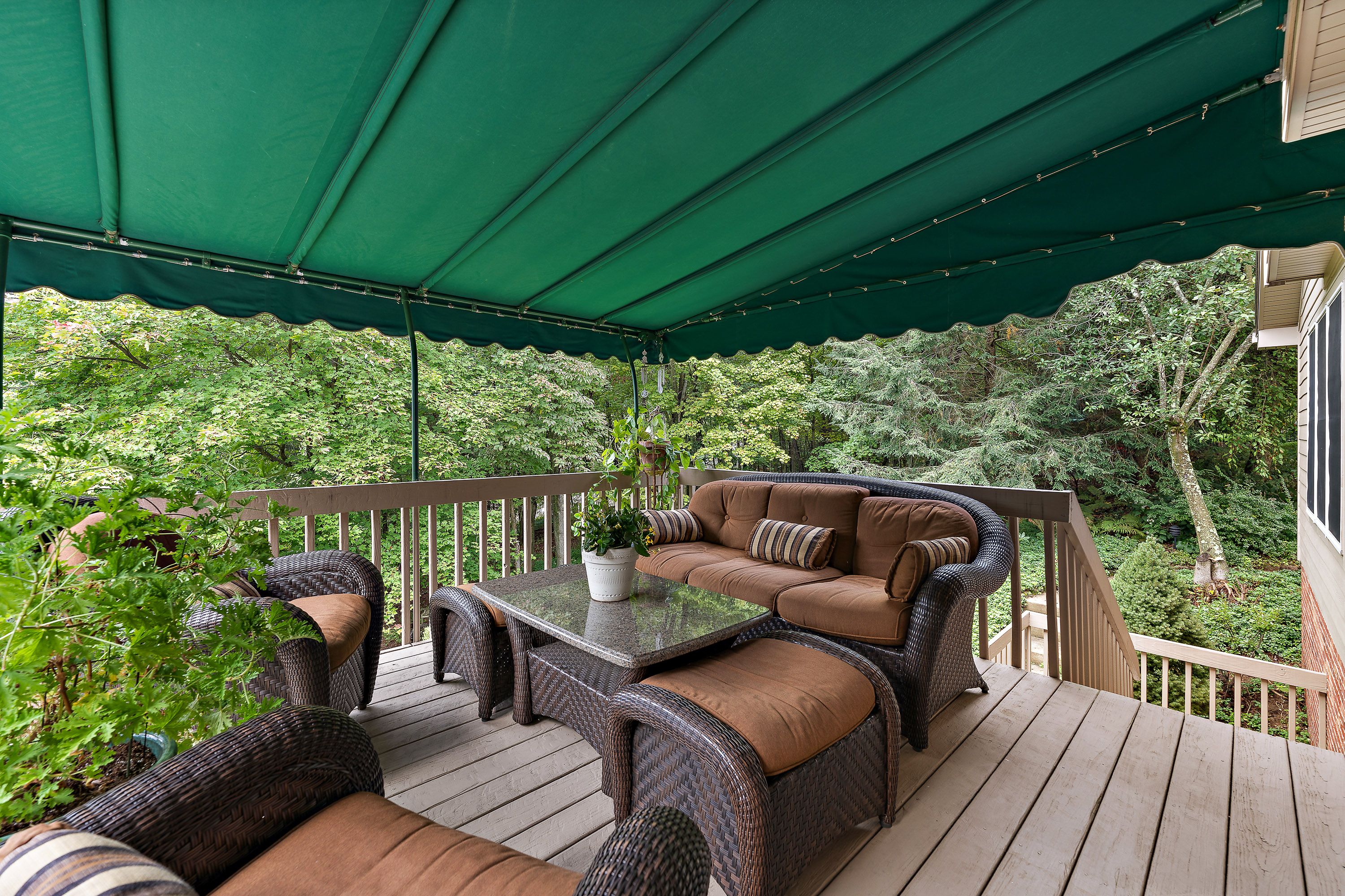2617 Lansdale Drive