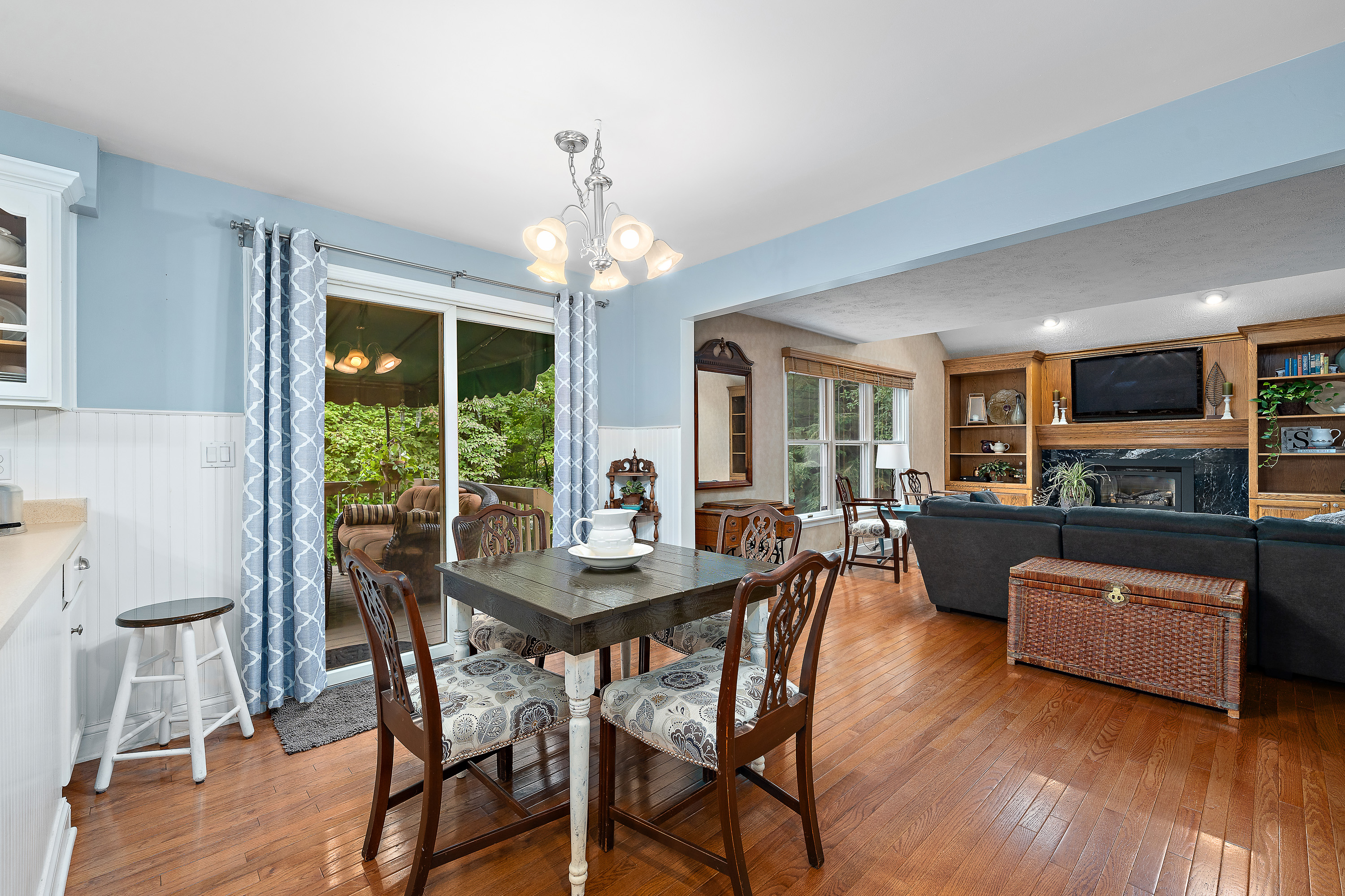 2617 Lansdale Drive