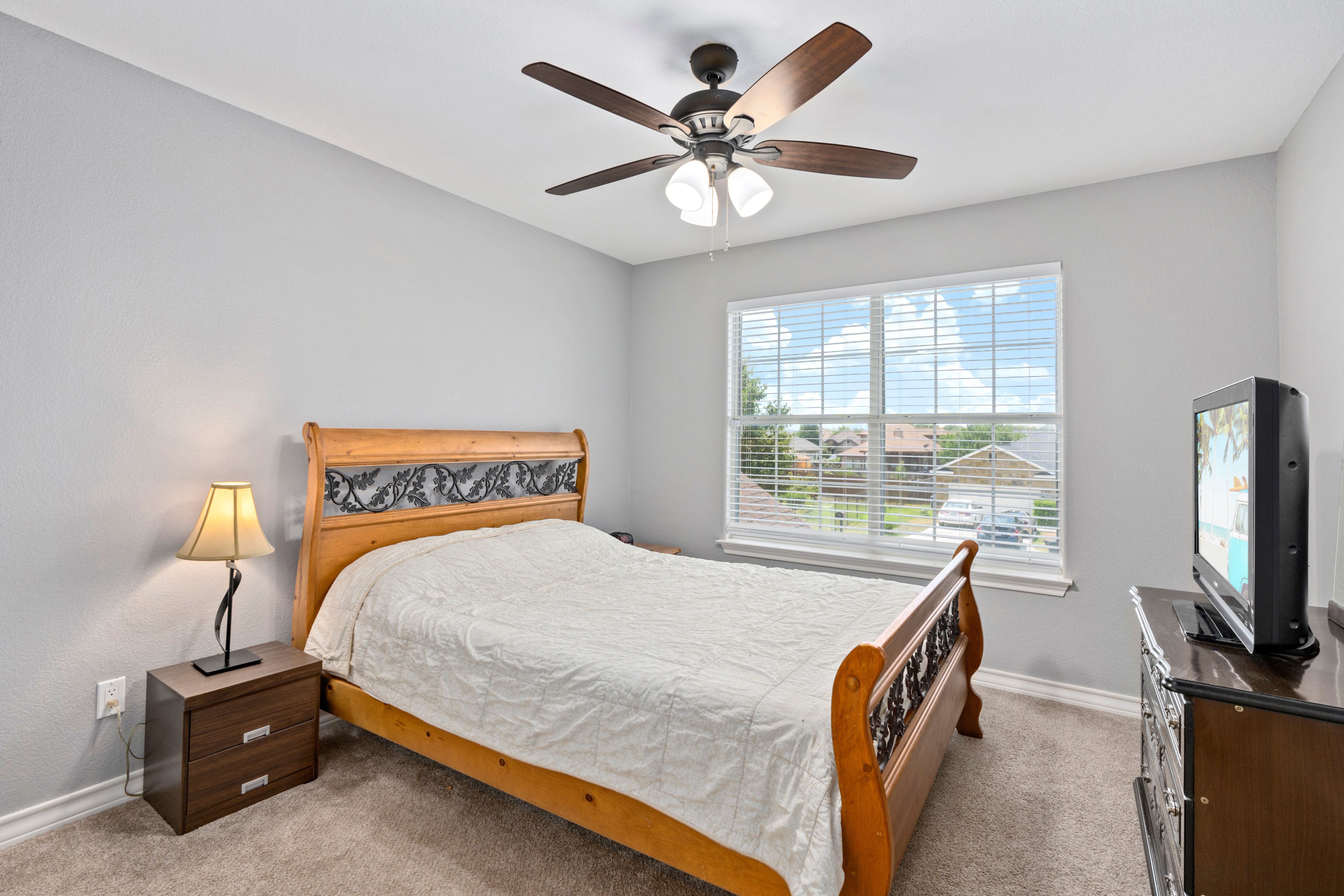 15522 York Lane