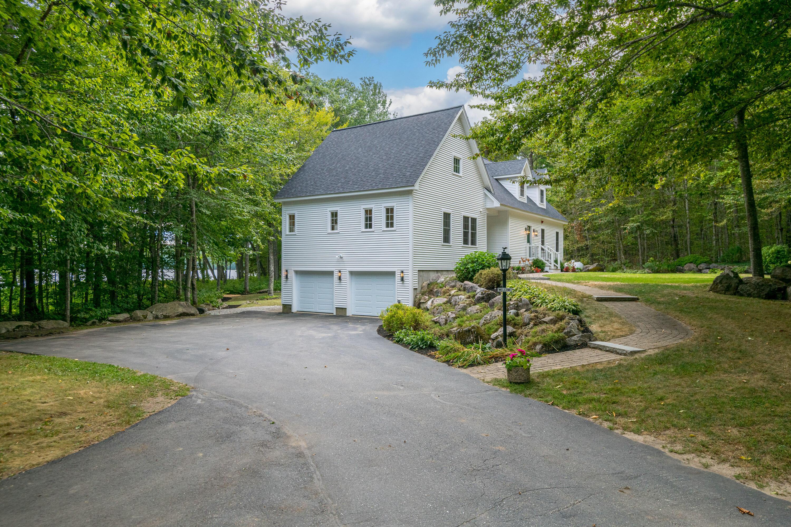 78 Rosewood Drive