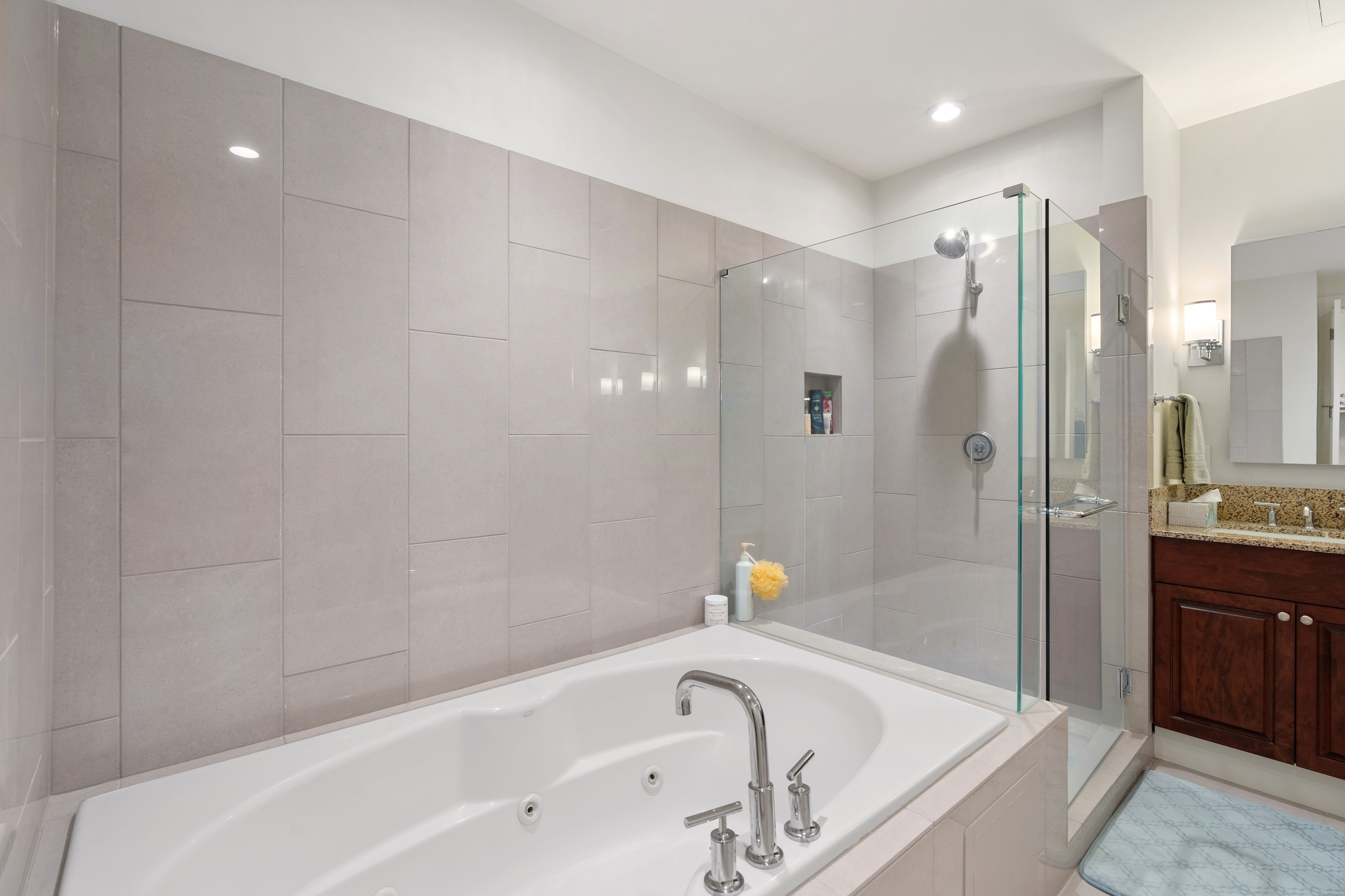 610 East Market Street Unit #2605