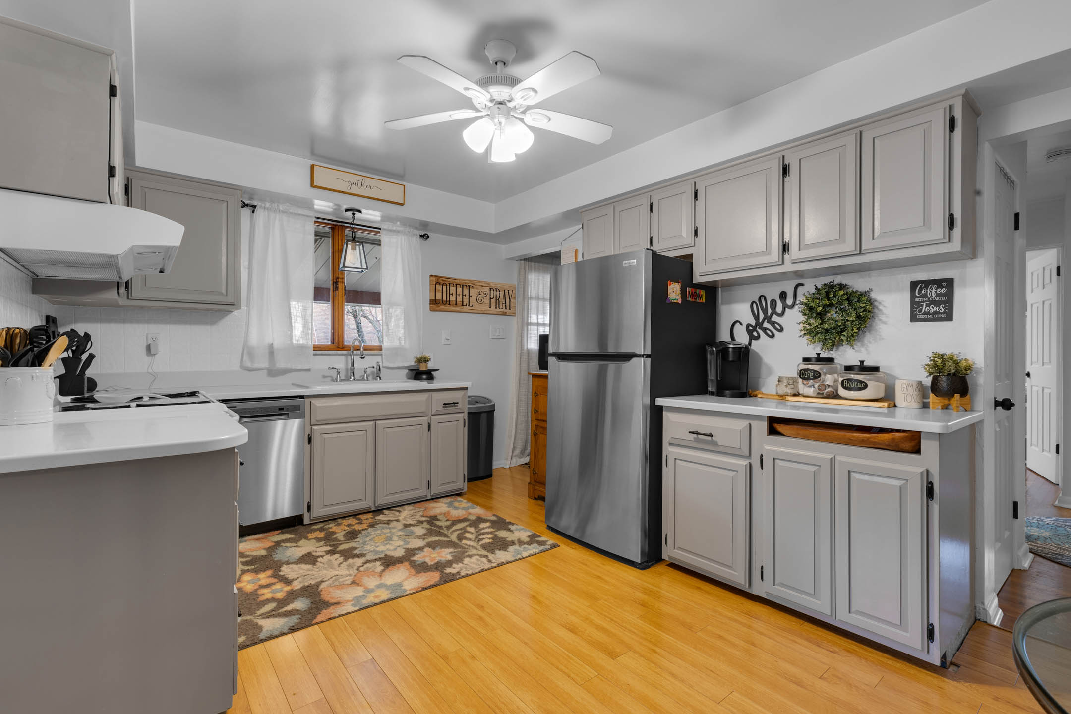 2604 Dechellis Street