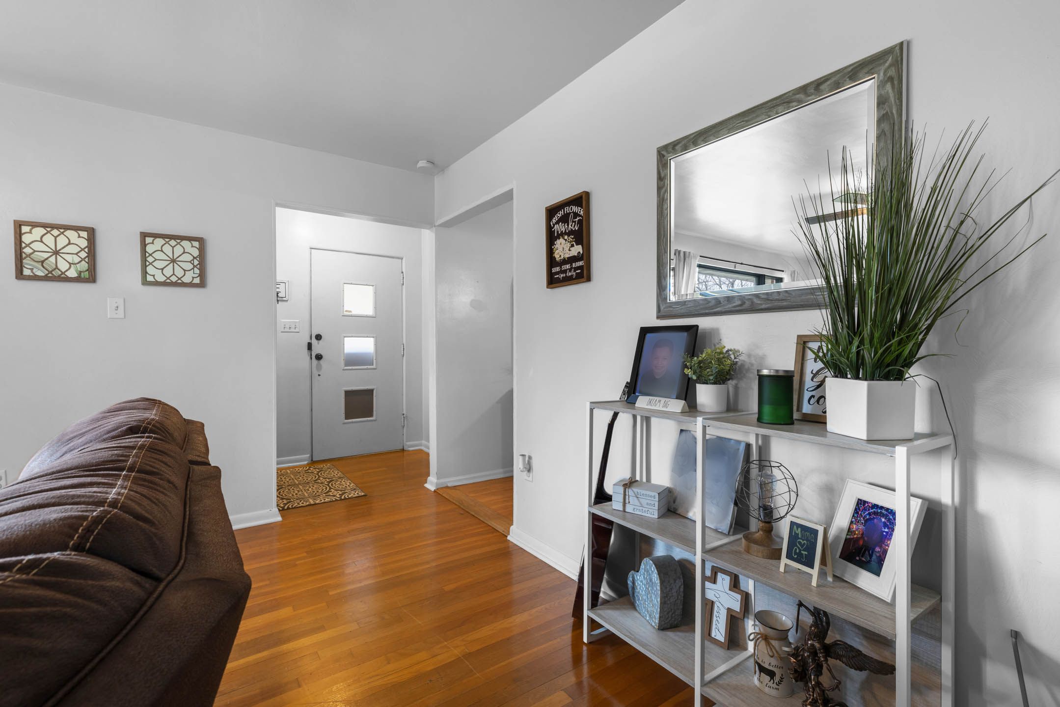 2604 Dechellis Street