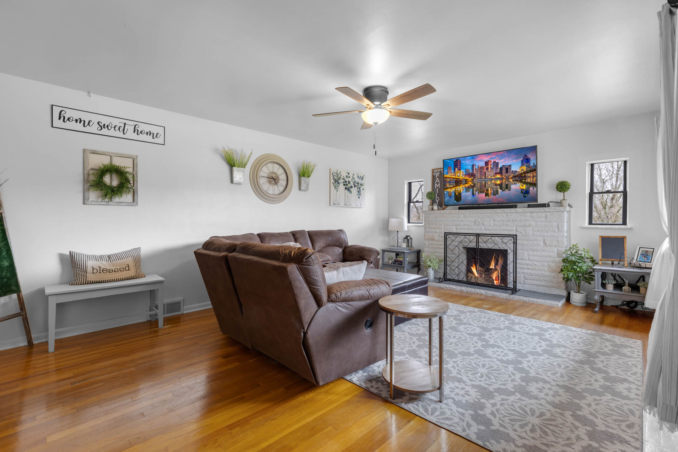 2604 Dechellis Street