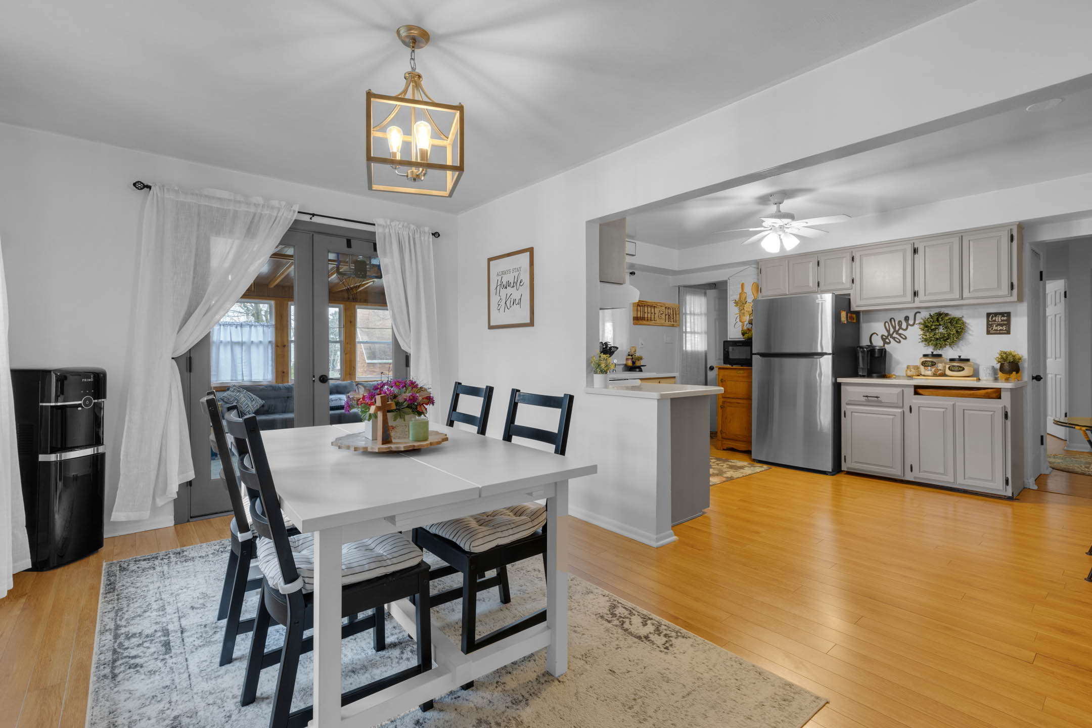 2604 Dechellis Street