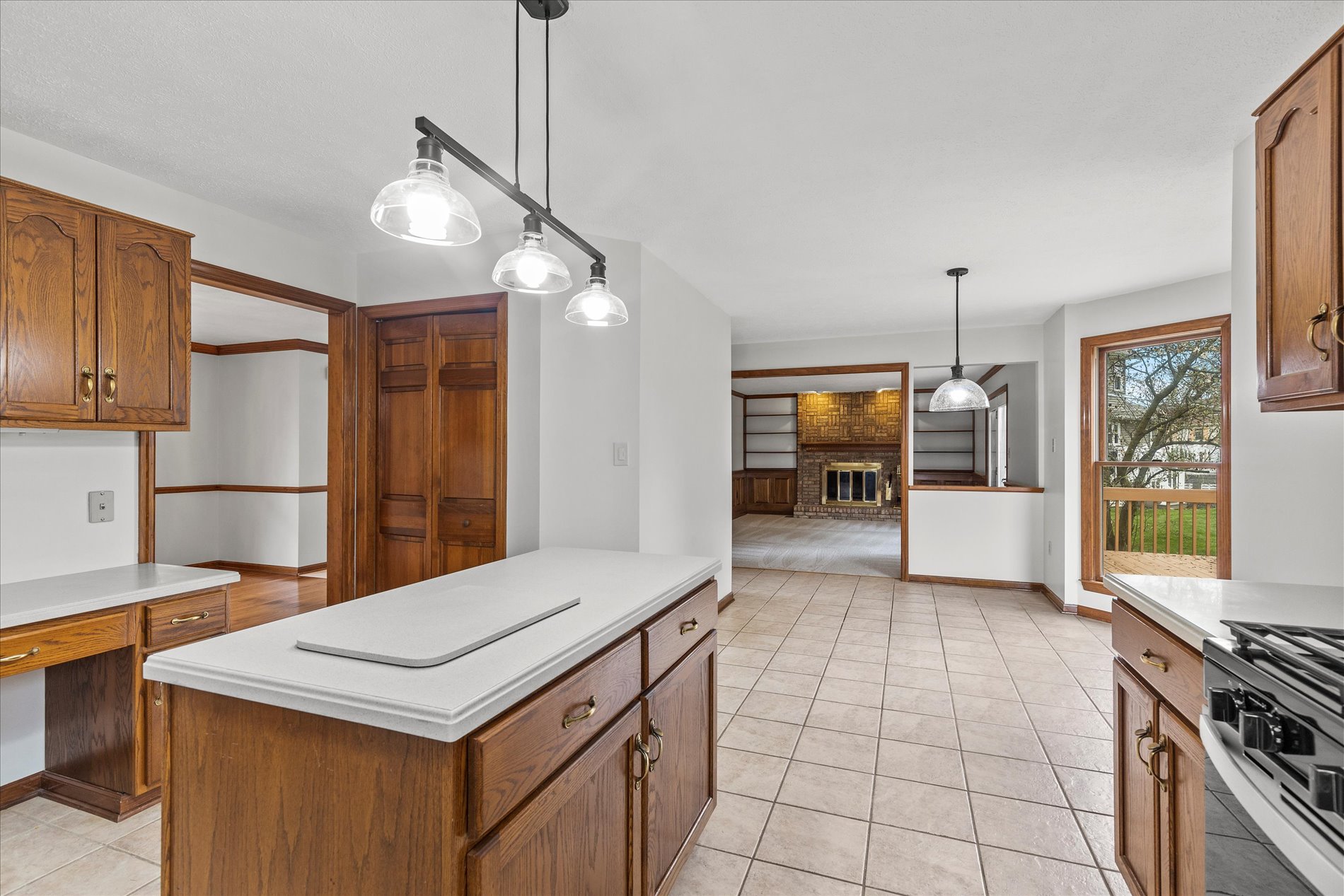 8302 Reagan Drive
