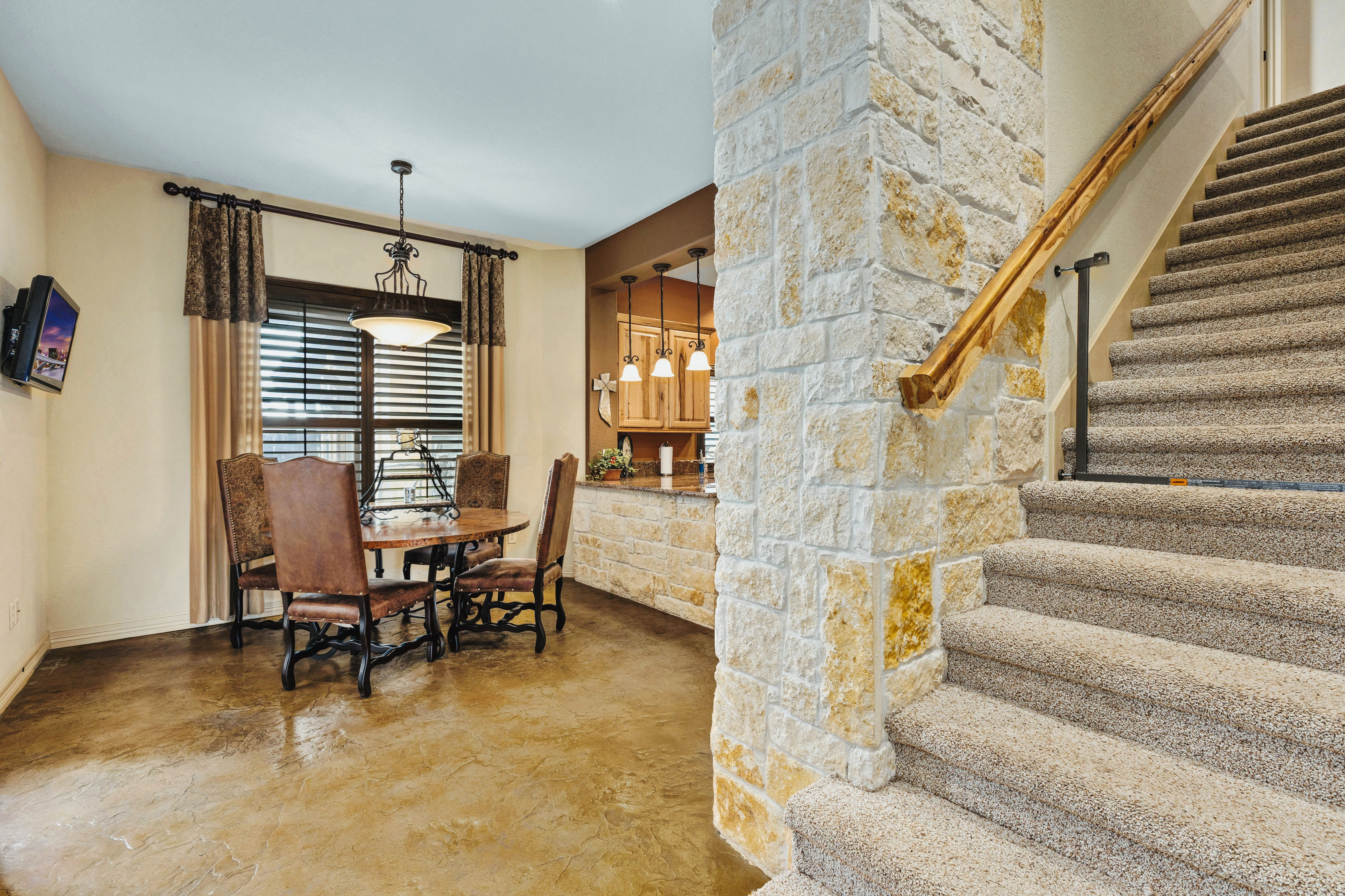 1207 Gruene Valley Circle