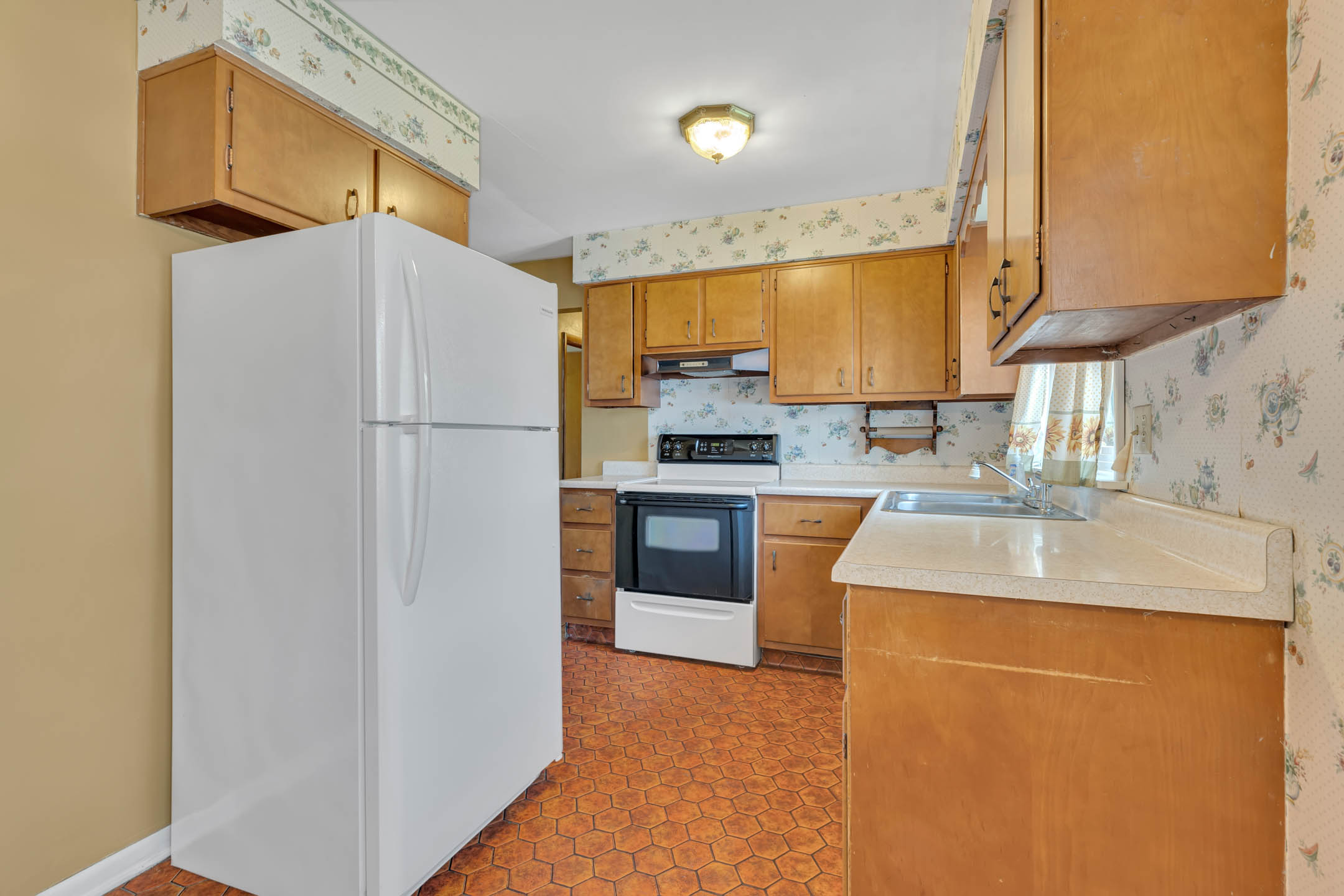 1287 S Walnut Street