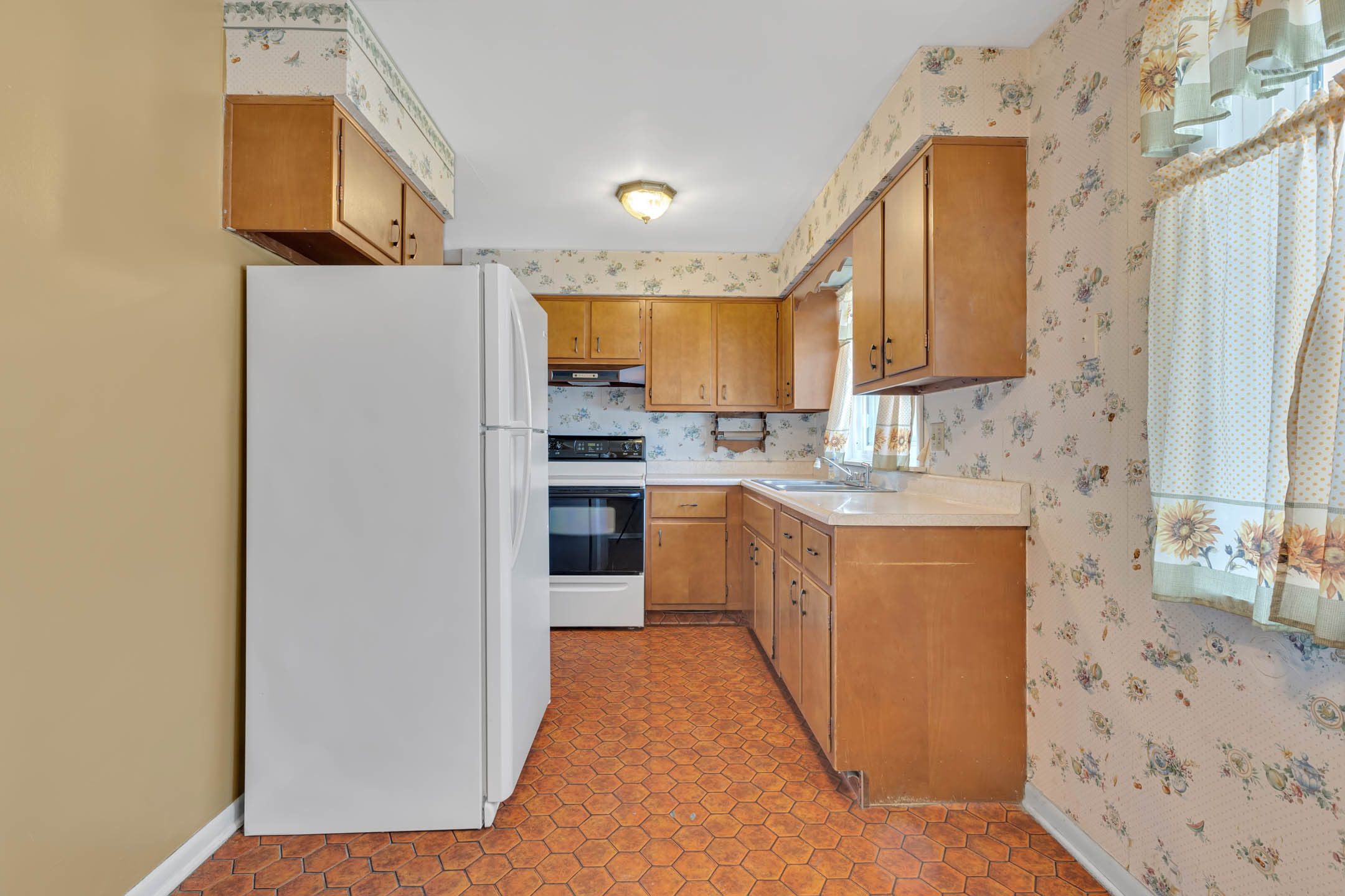 1287 S Walnut Street