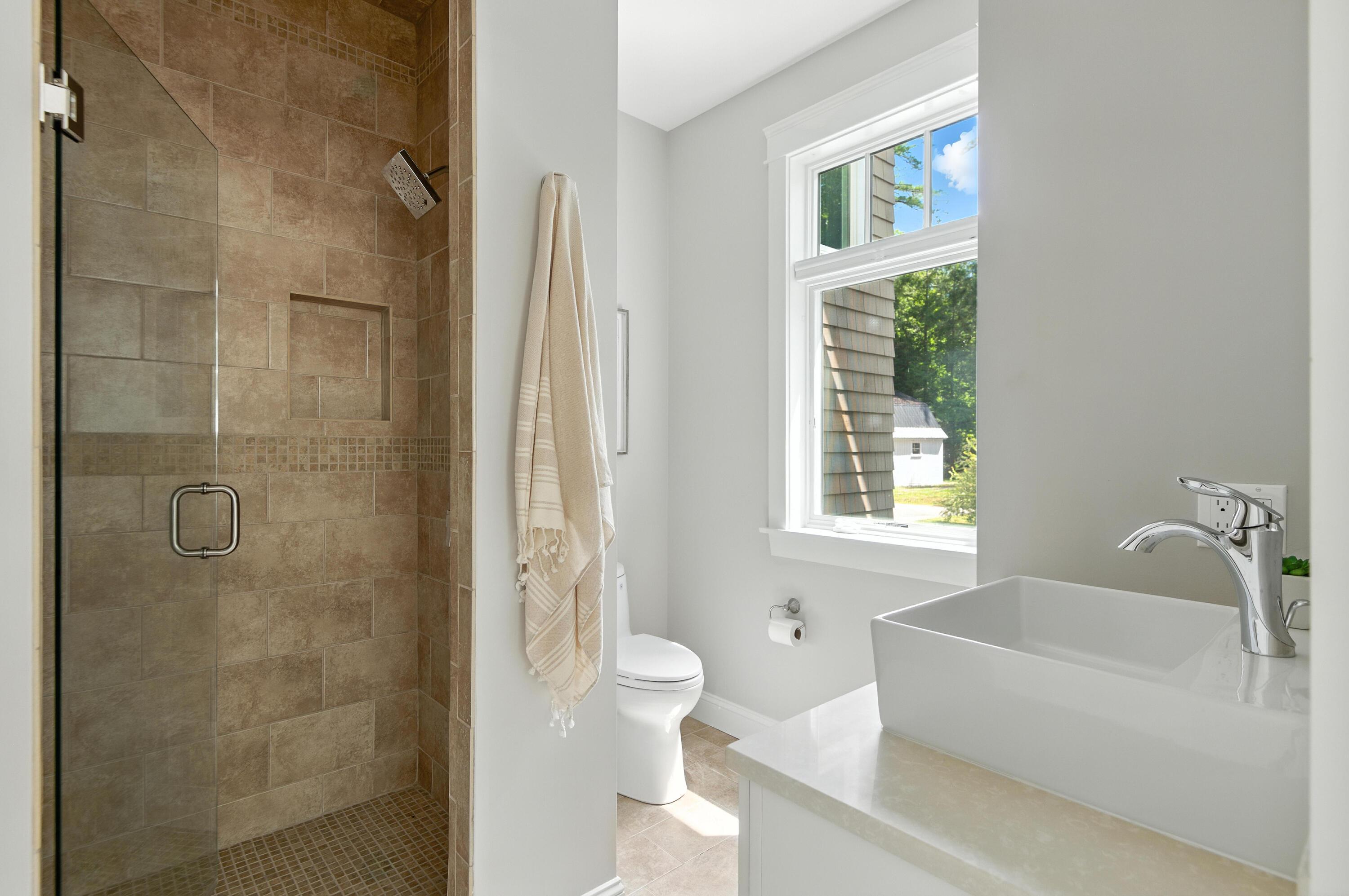46 Windward Shore Road