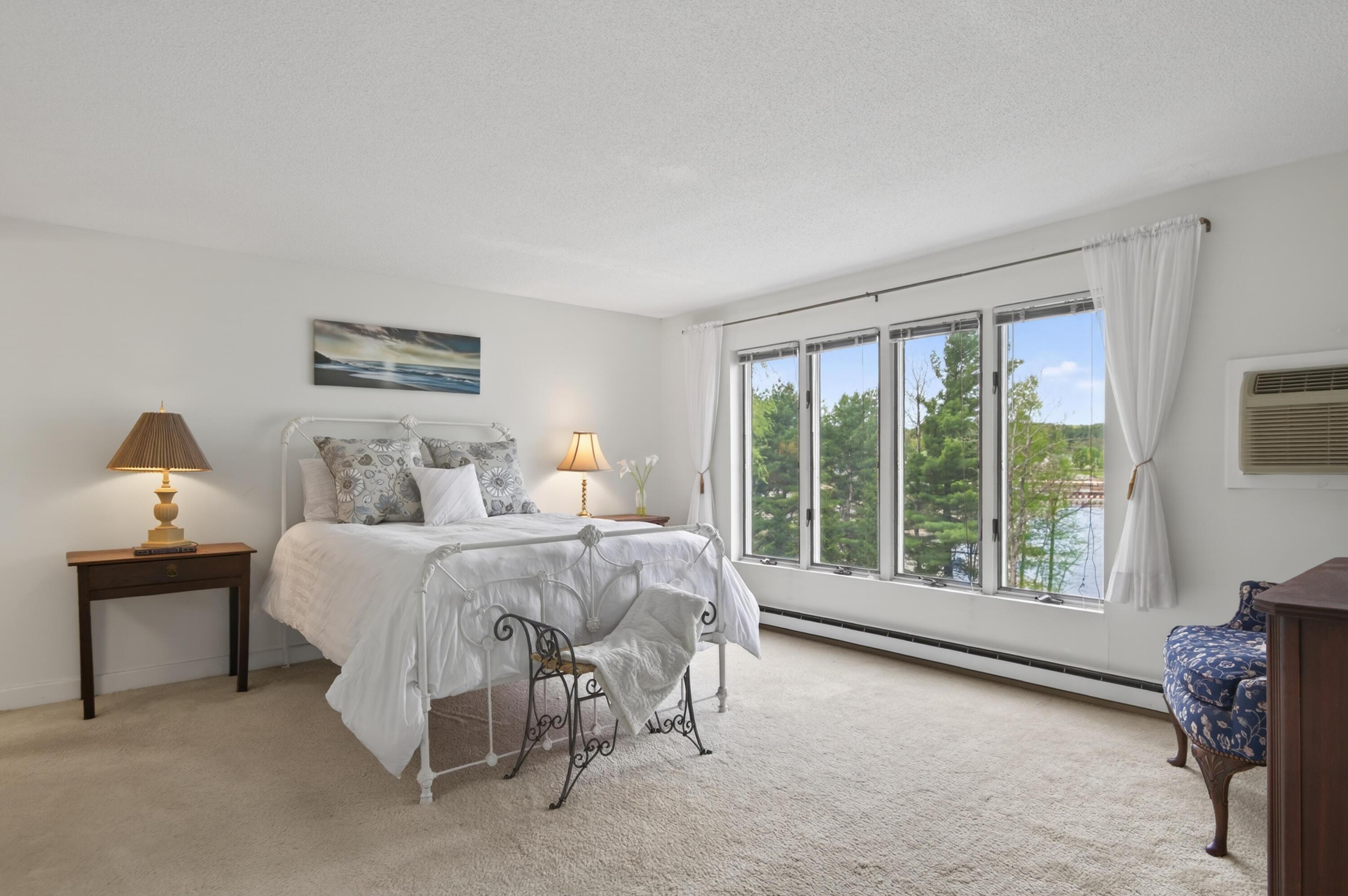 4 Goodridge Drive 4
