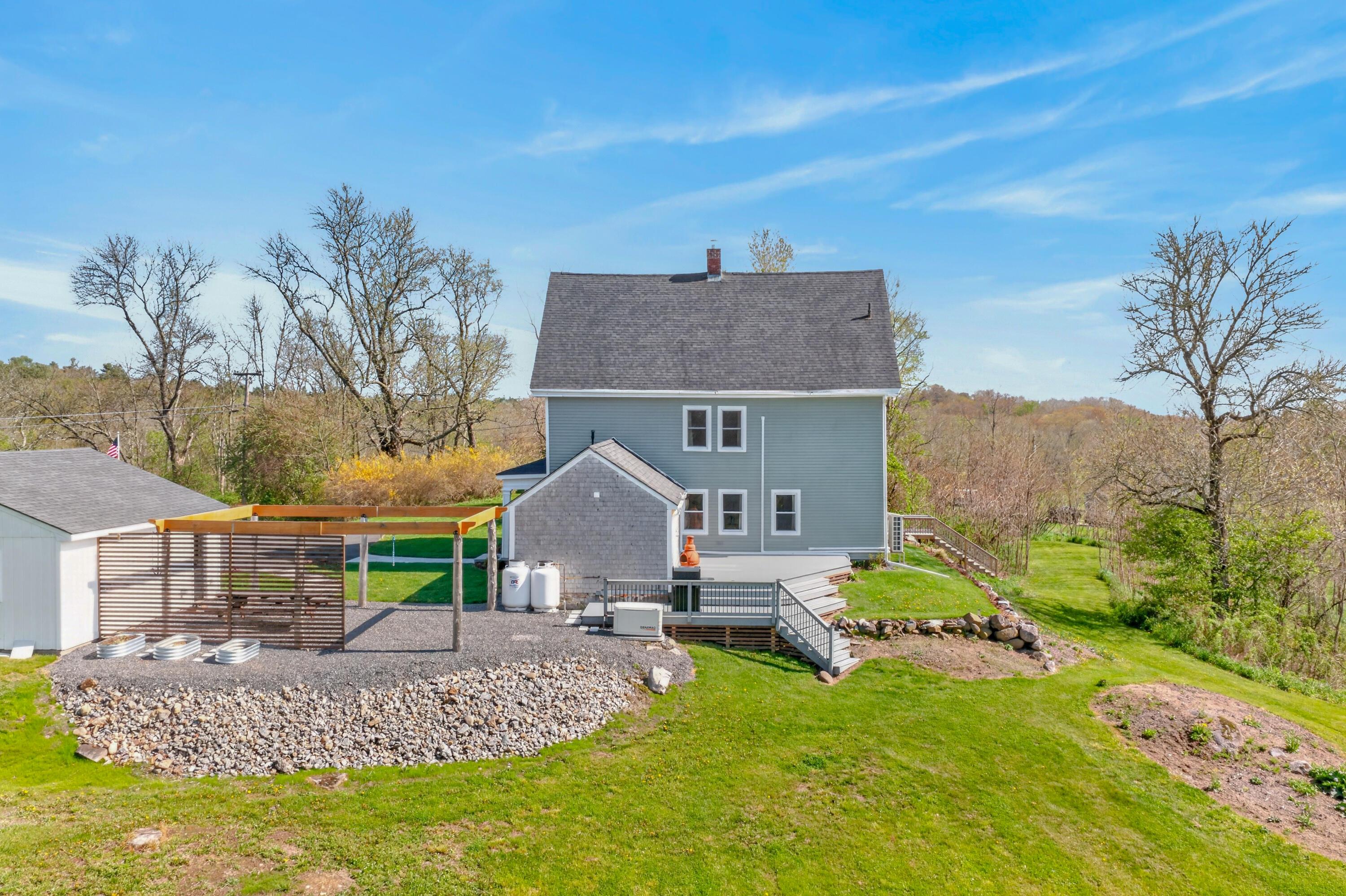 279 Middle Road