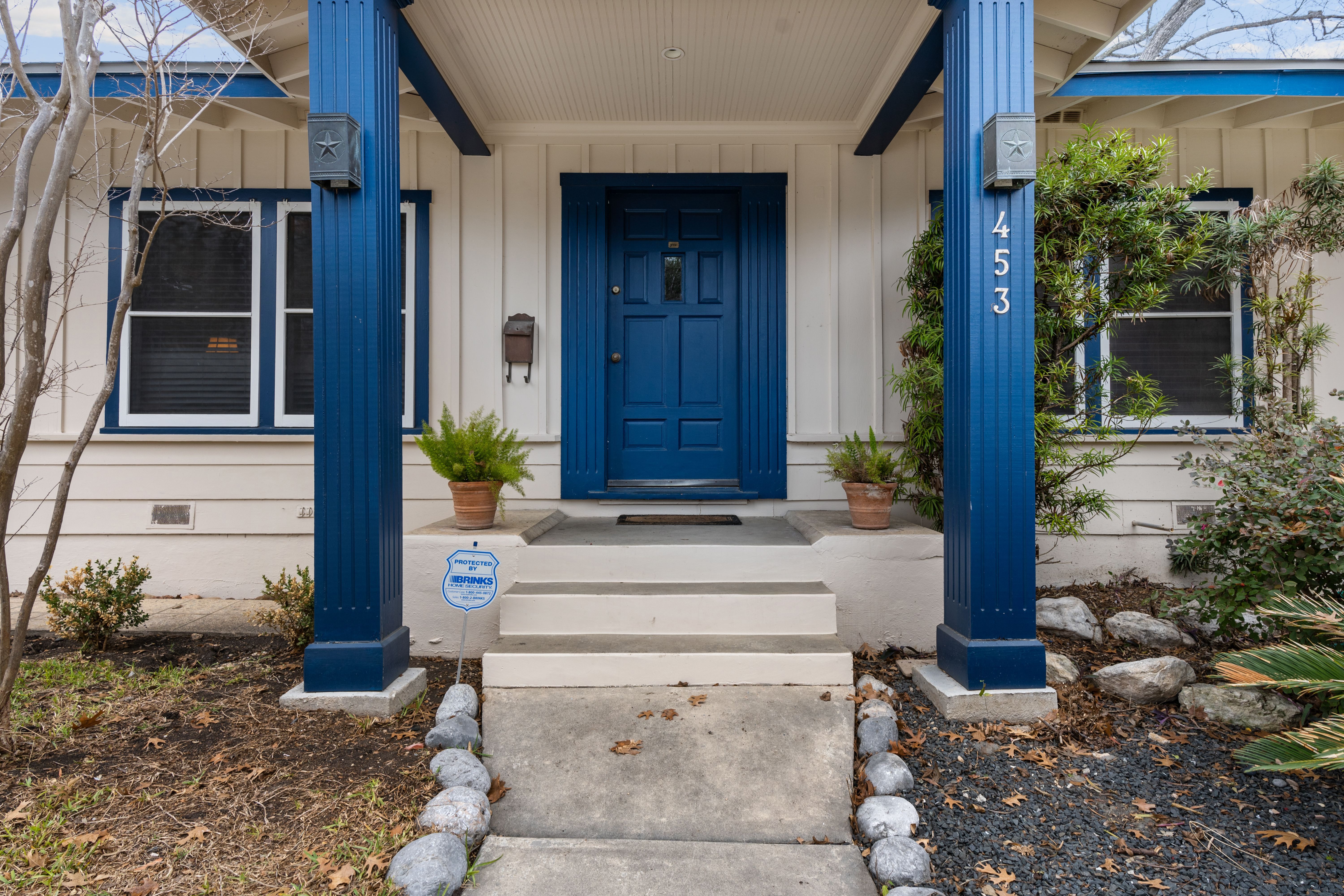 453 Harmon Drive