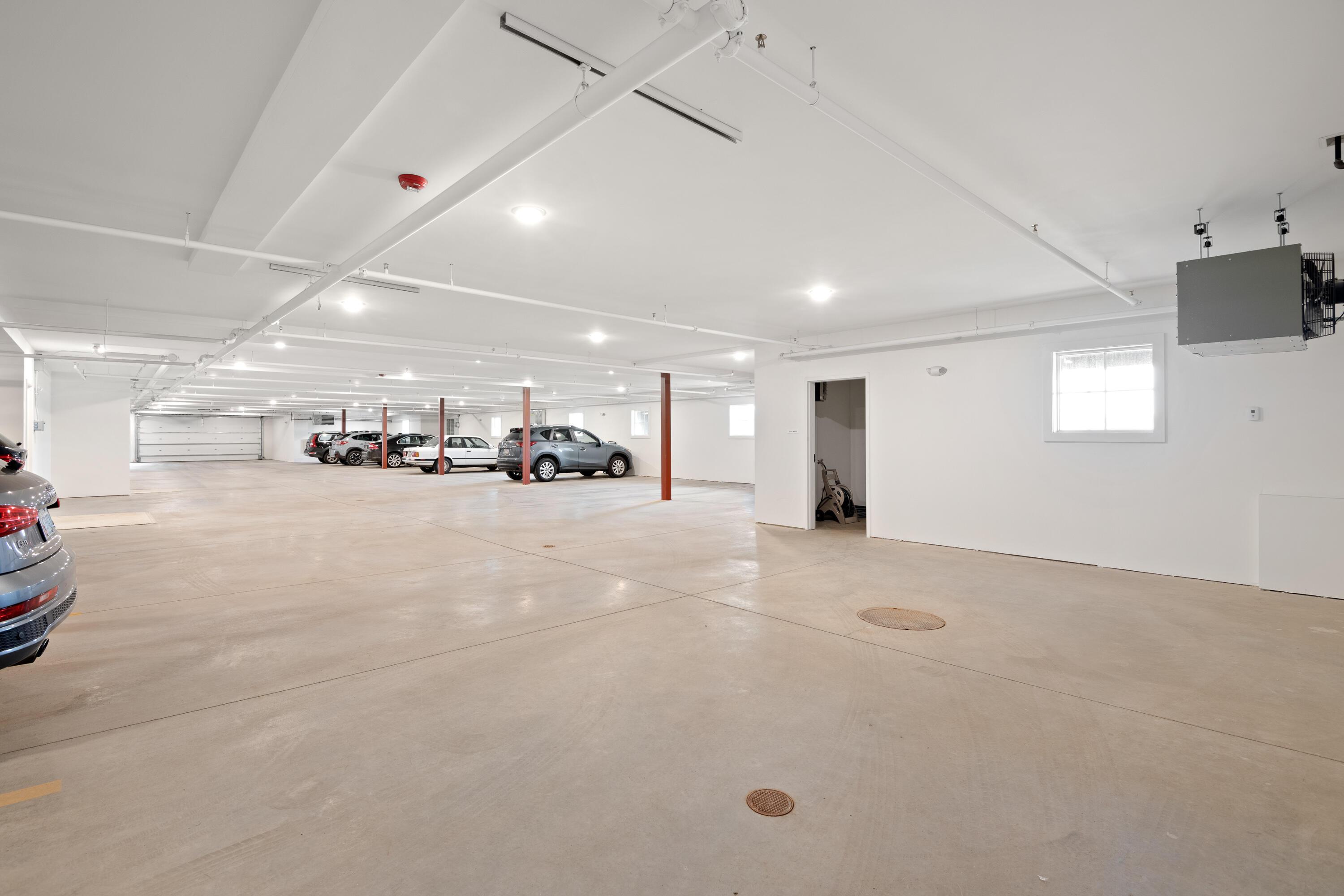 285 Front Street 302