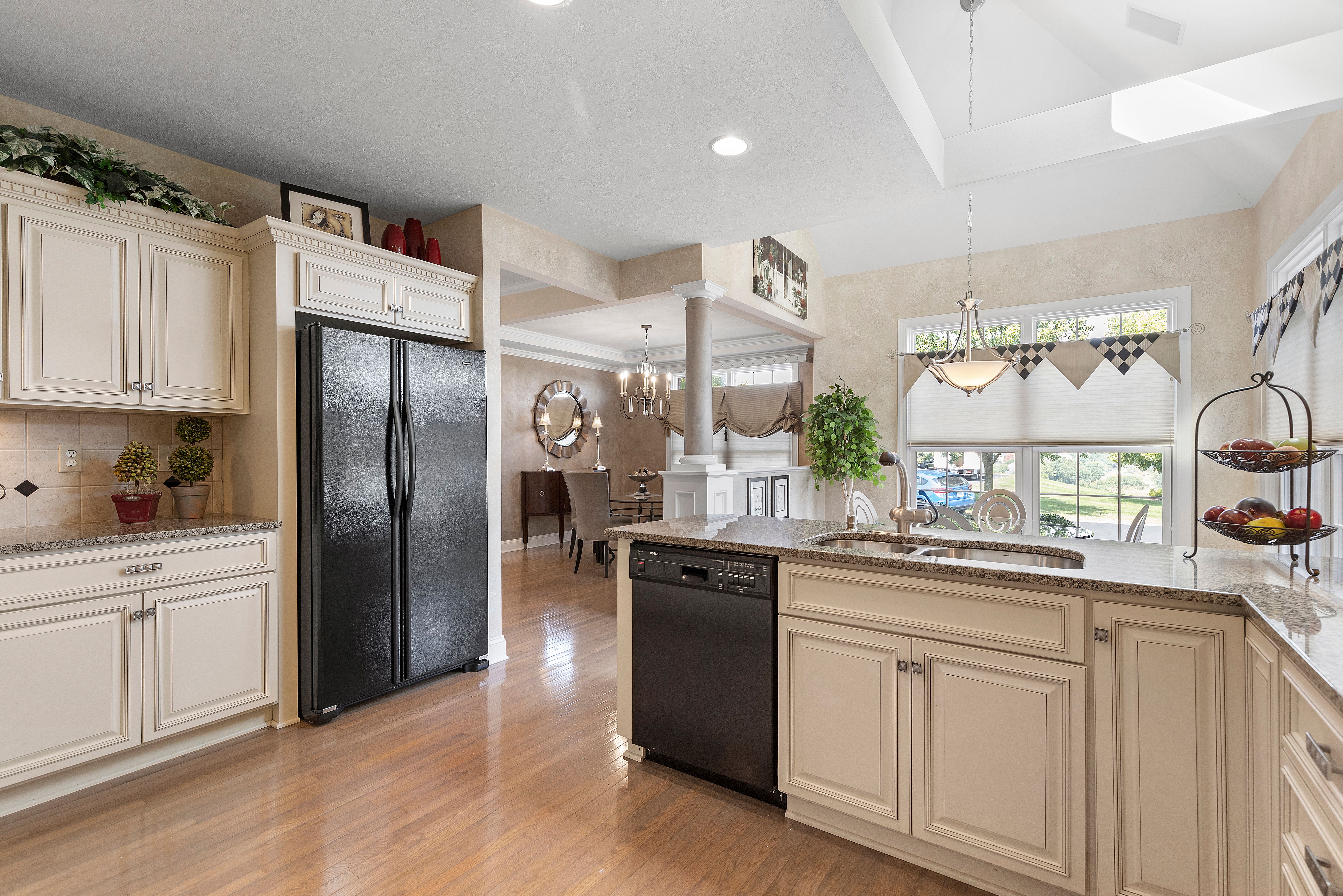 601 Applehill Court