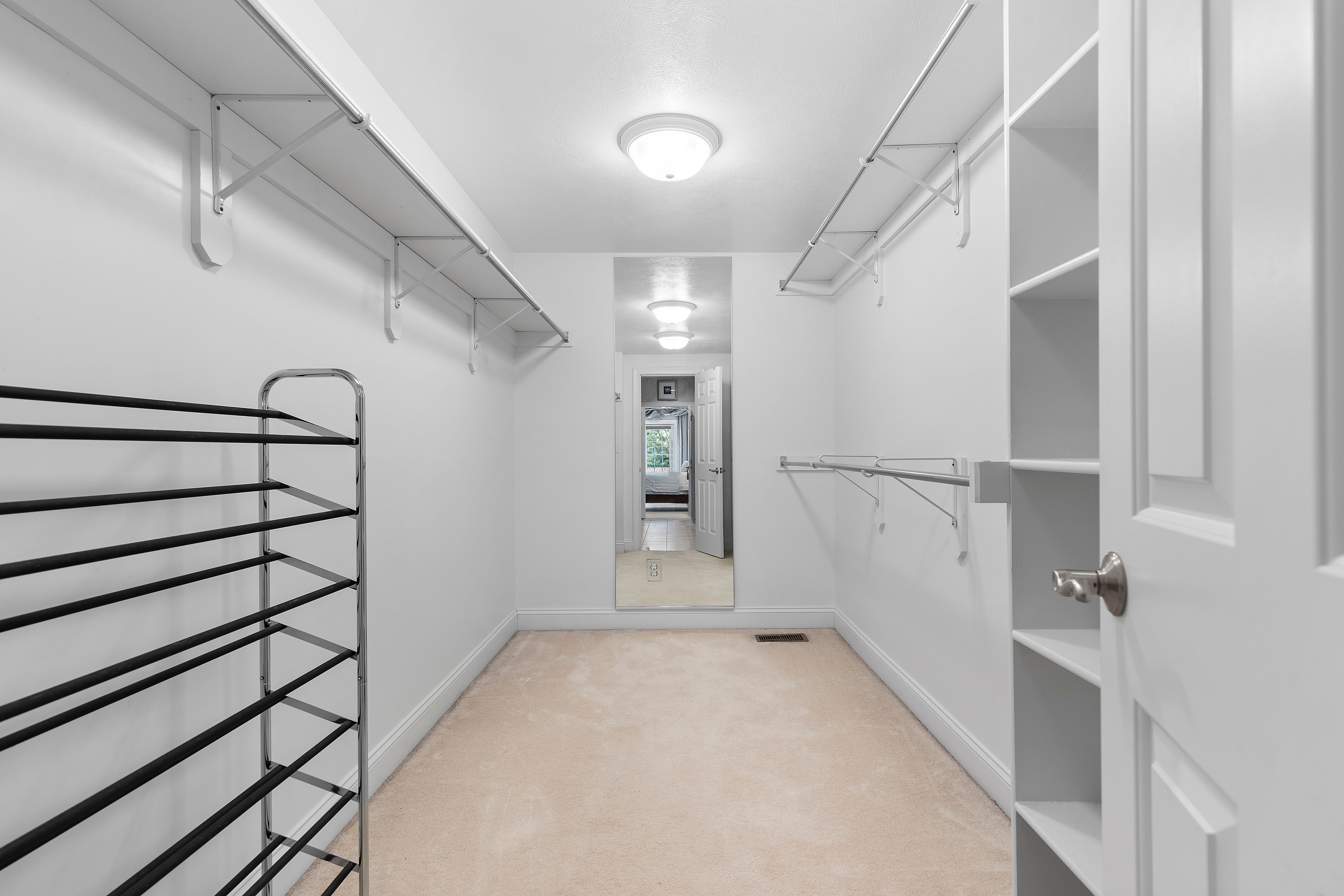 601 Applehill Court