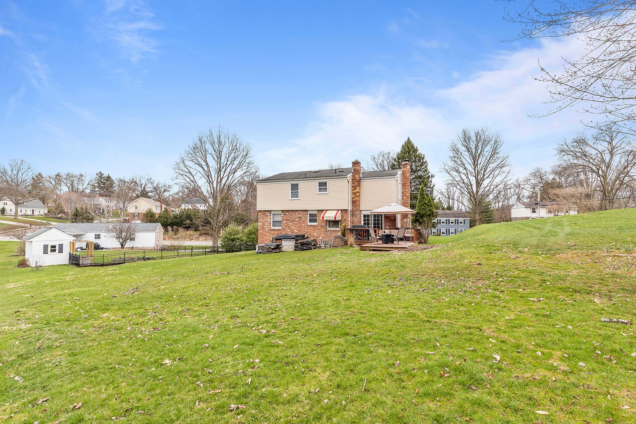 1509 Sandhurst Drive