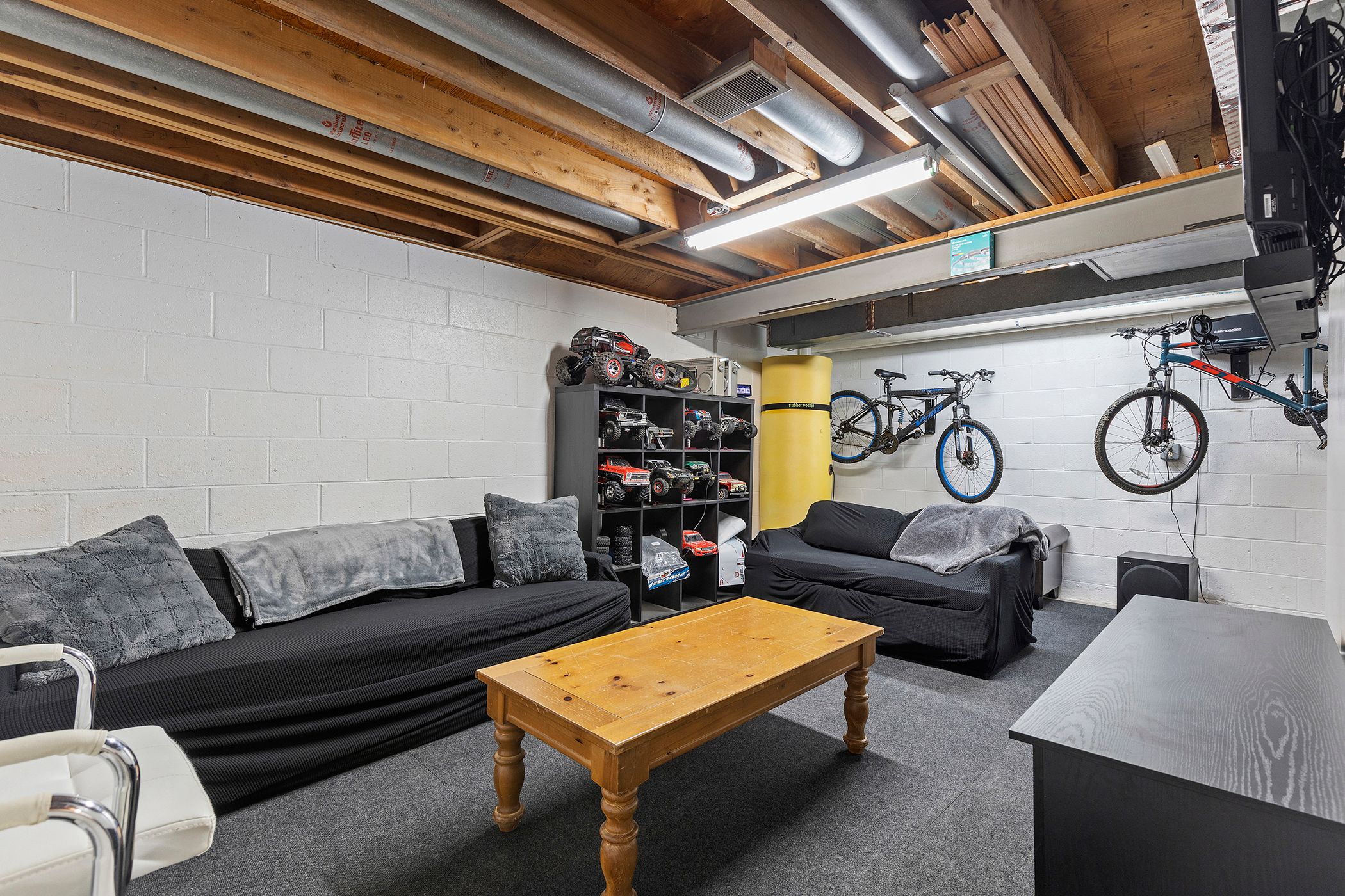 1509 Sandhurst Drive