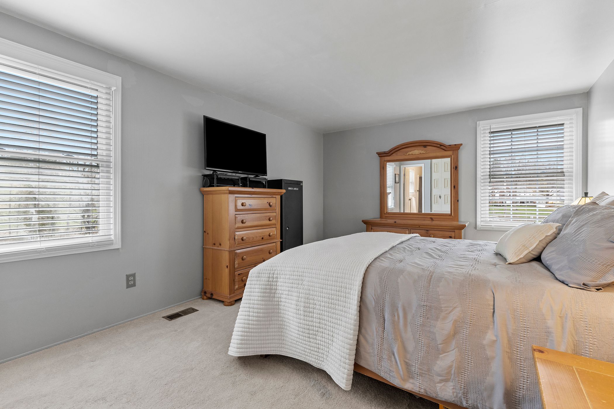 1509 Sandhurst Drive