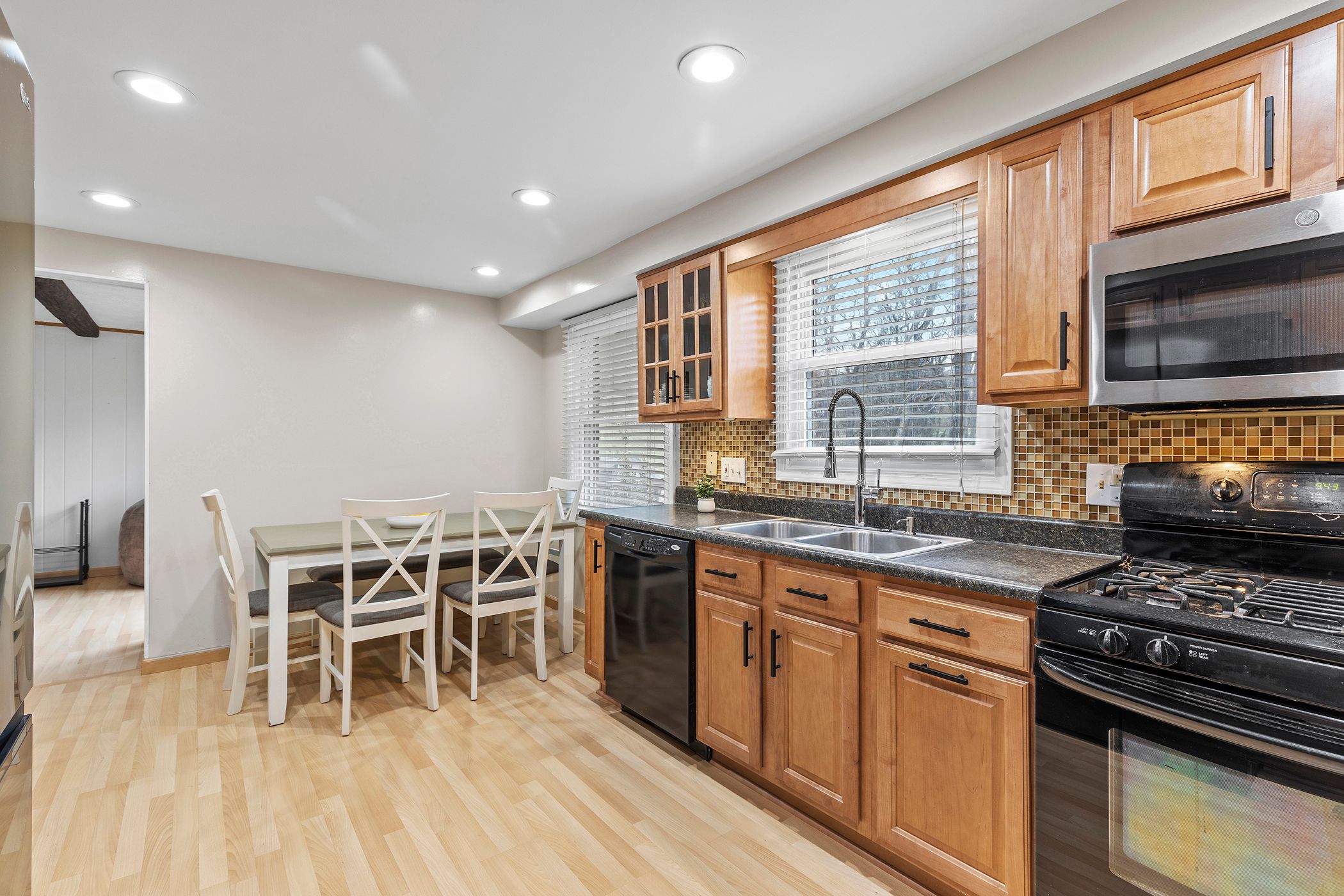 1509 Sandhurst Drive