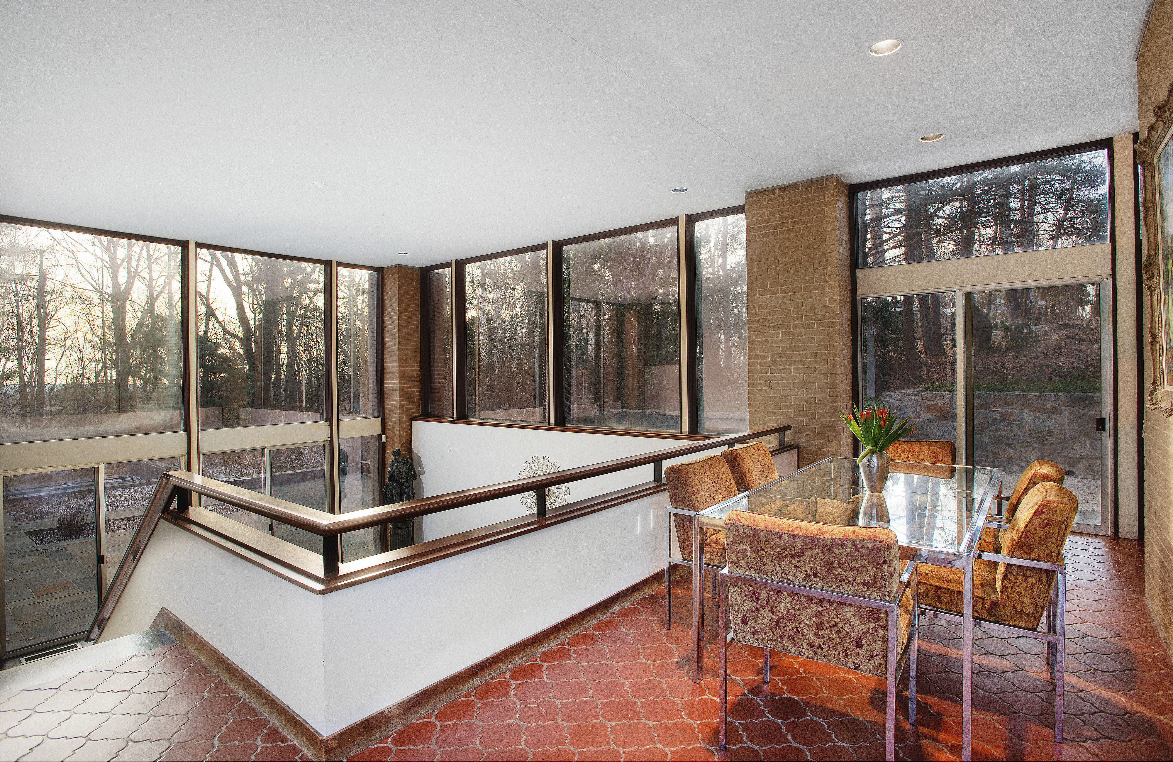 93 Carriage Road