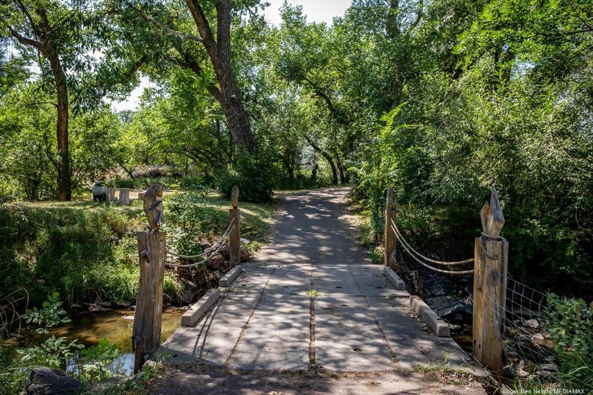 5260 S University Boulevard