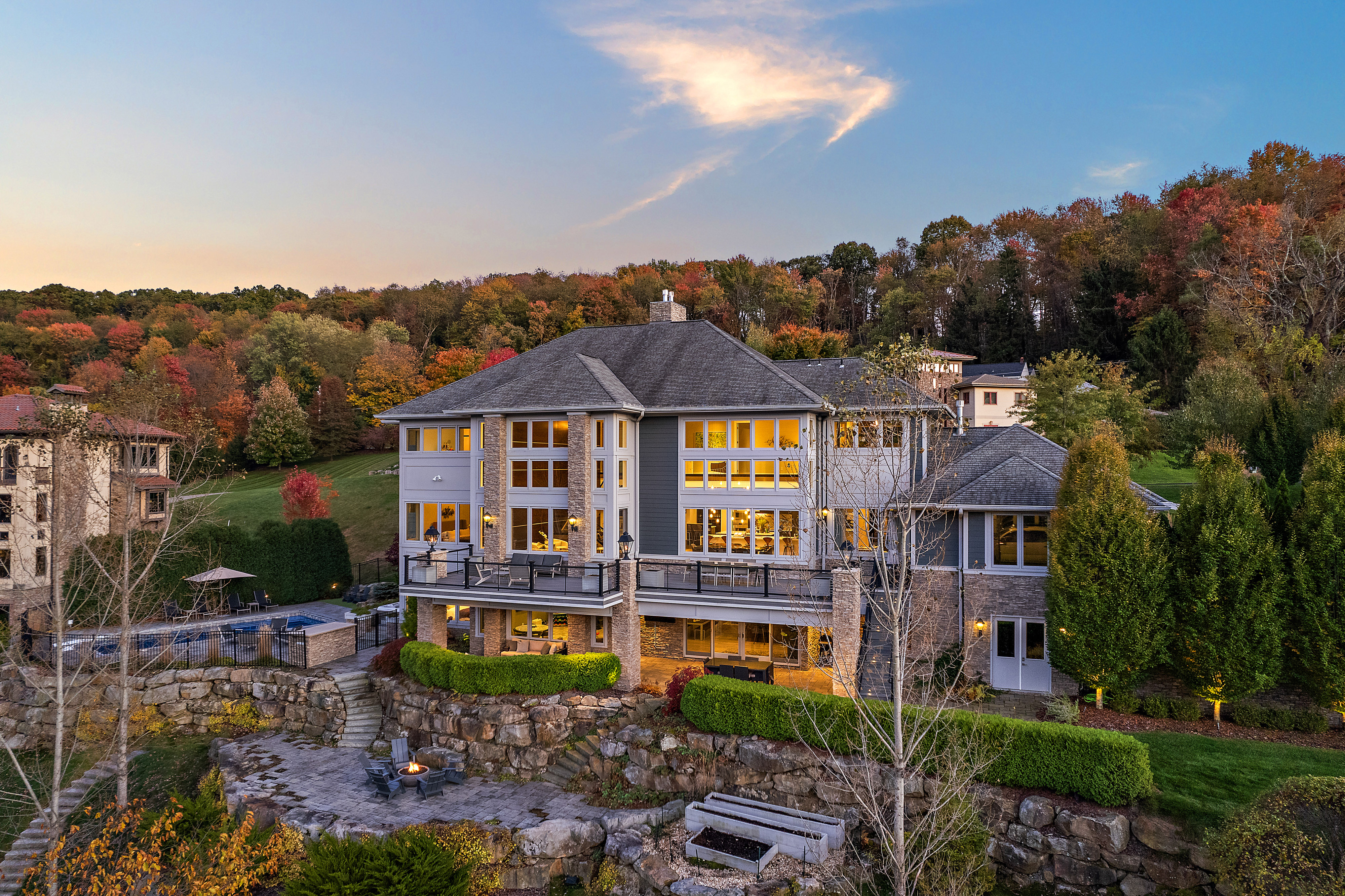 535 Macleod Drive