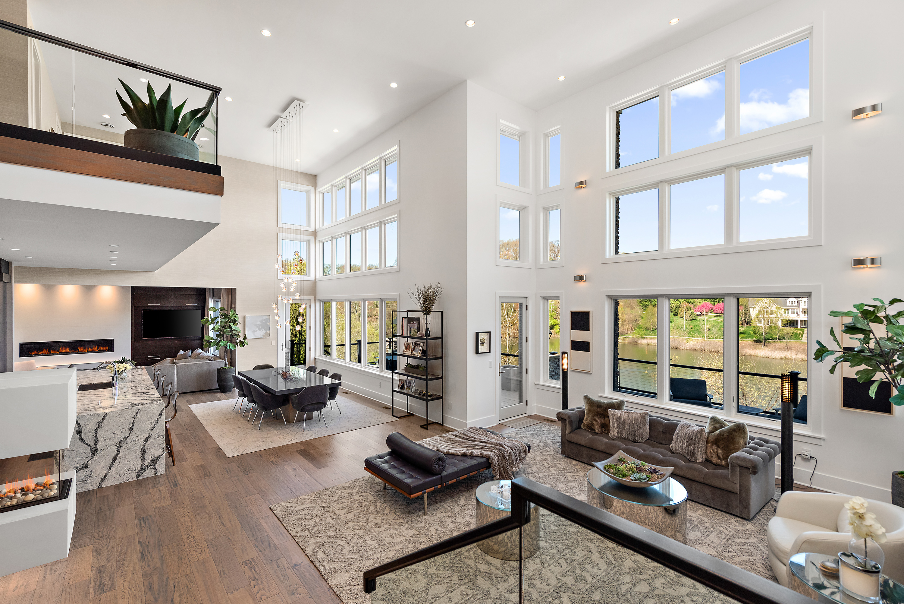 535 Macleod Drive