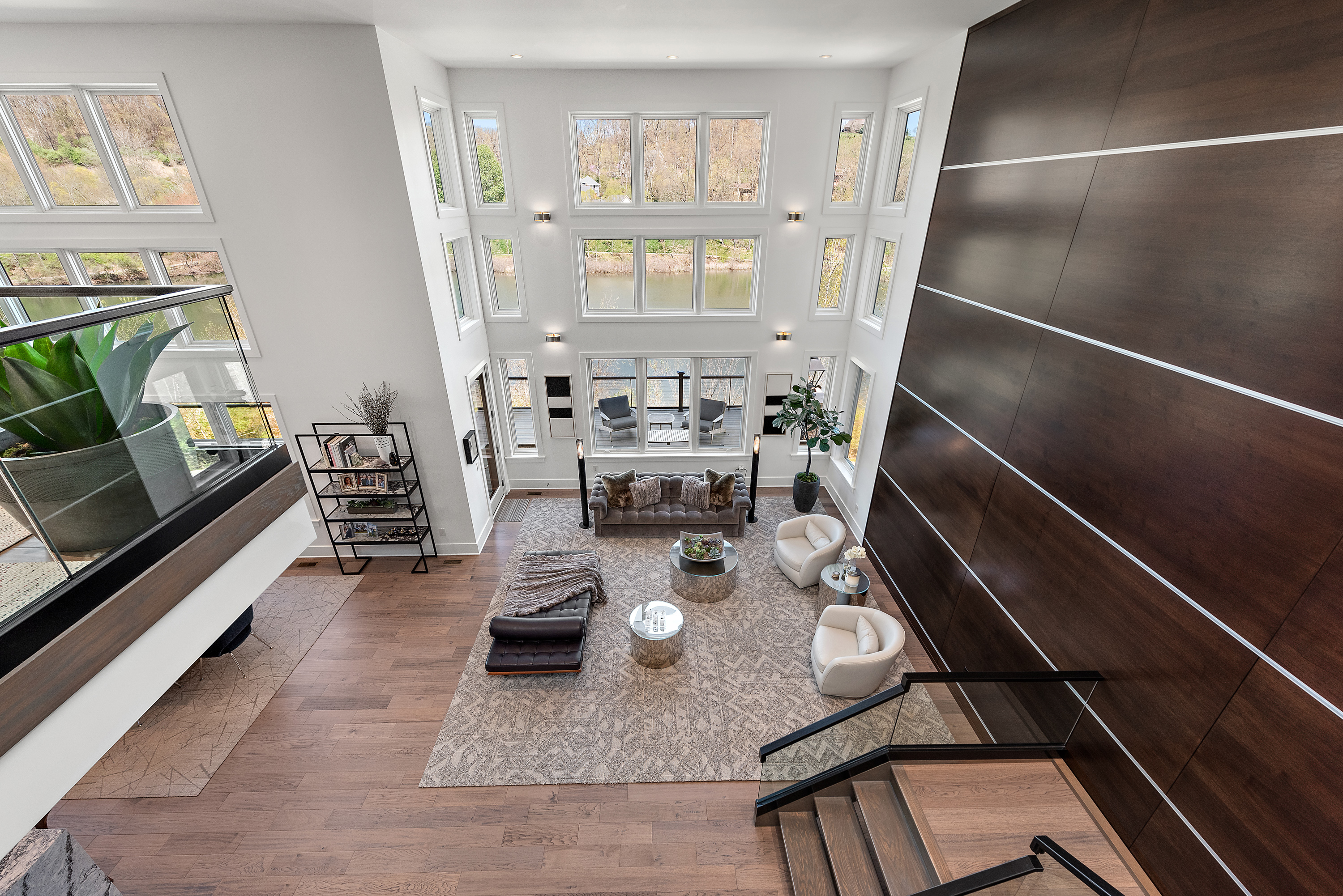 535 Macleod Drive