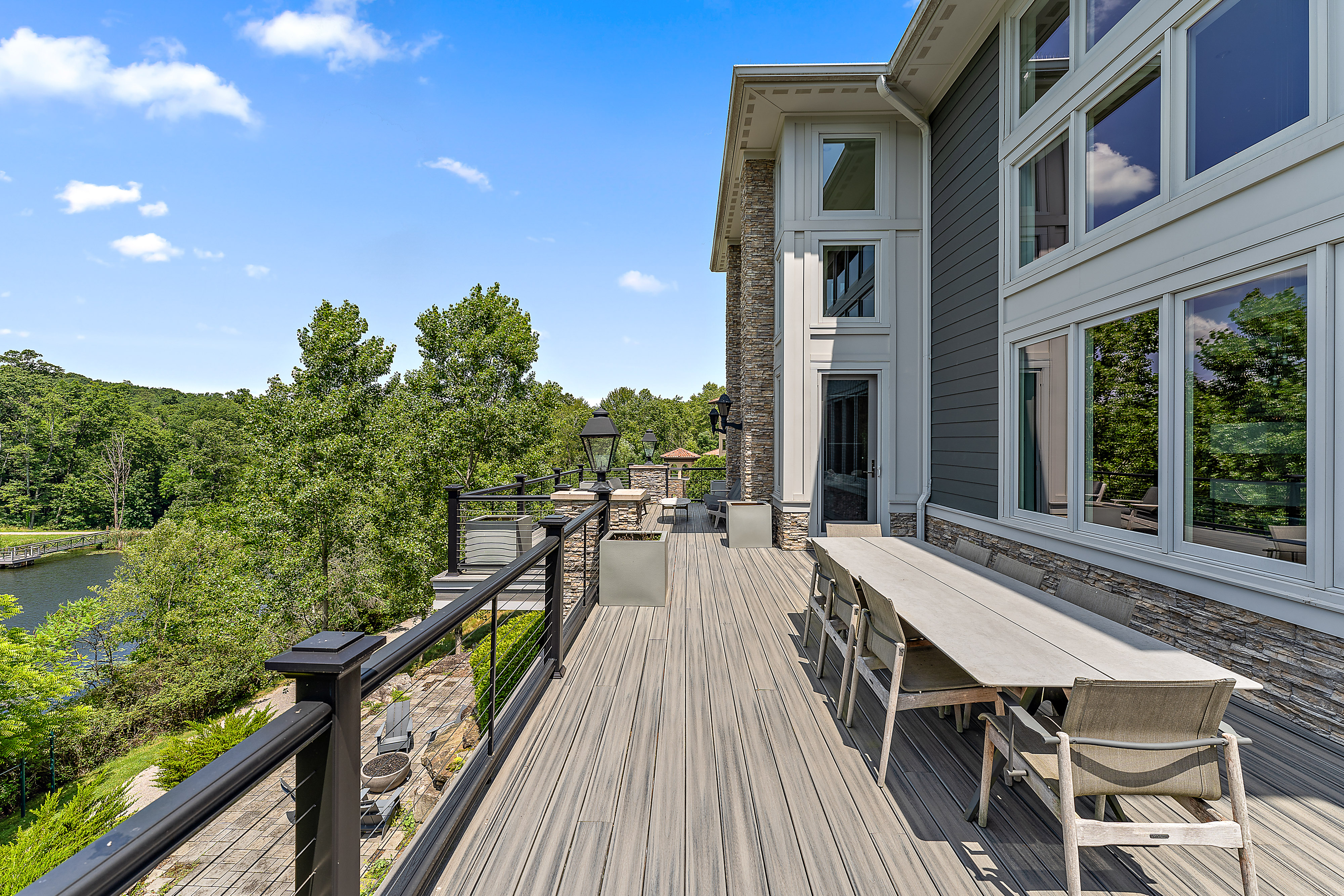 535 Macleod Drive